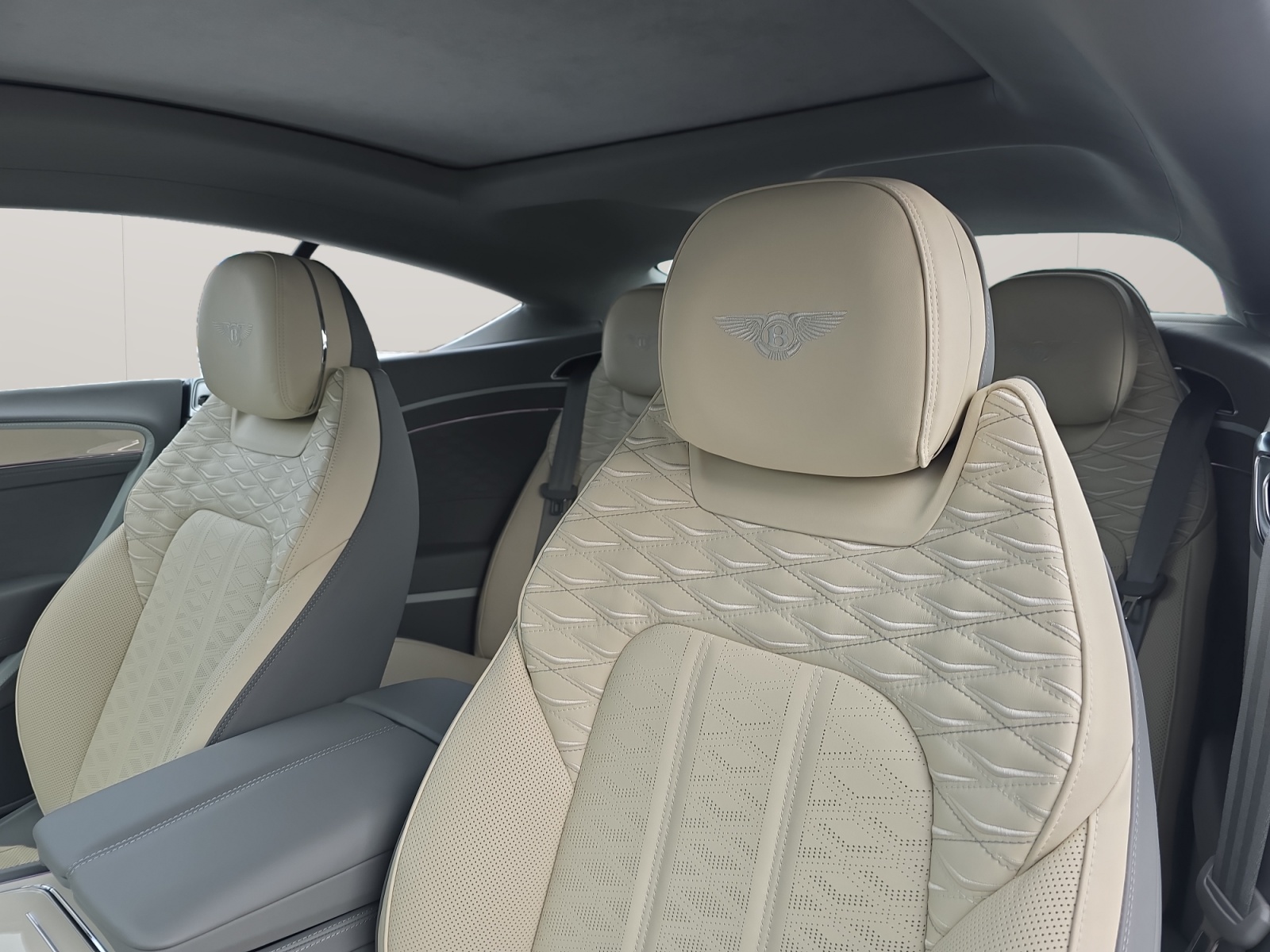 BENTLEY Continental GT 4.0 V8 PHEV 782 PS Mulliner/ 1.9% Leasing möglich.-image-10