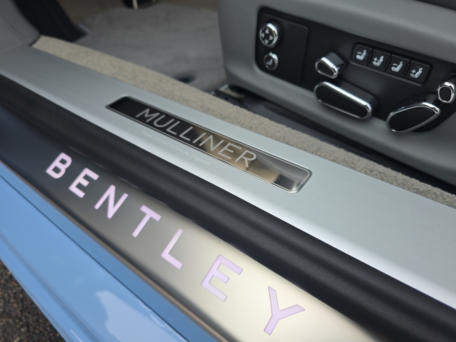 BENTLEY Continental GT 4.0 V8 PHEV 782 PS Mulliner/ 1.9% Leasing möglich.-image-17