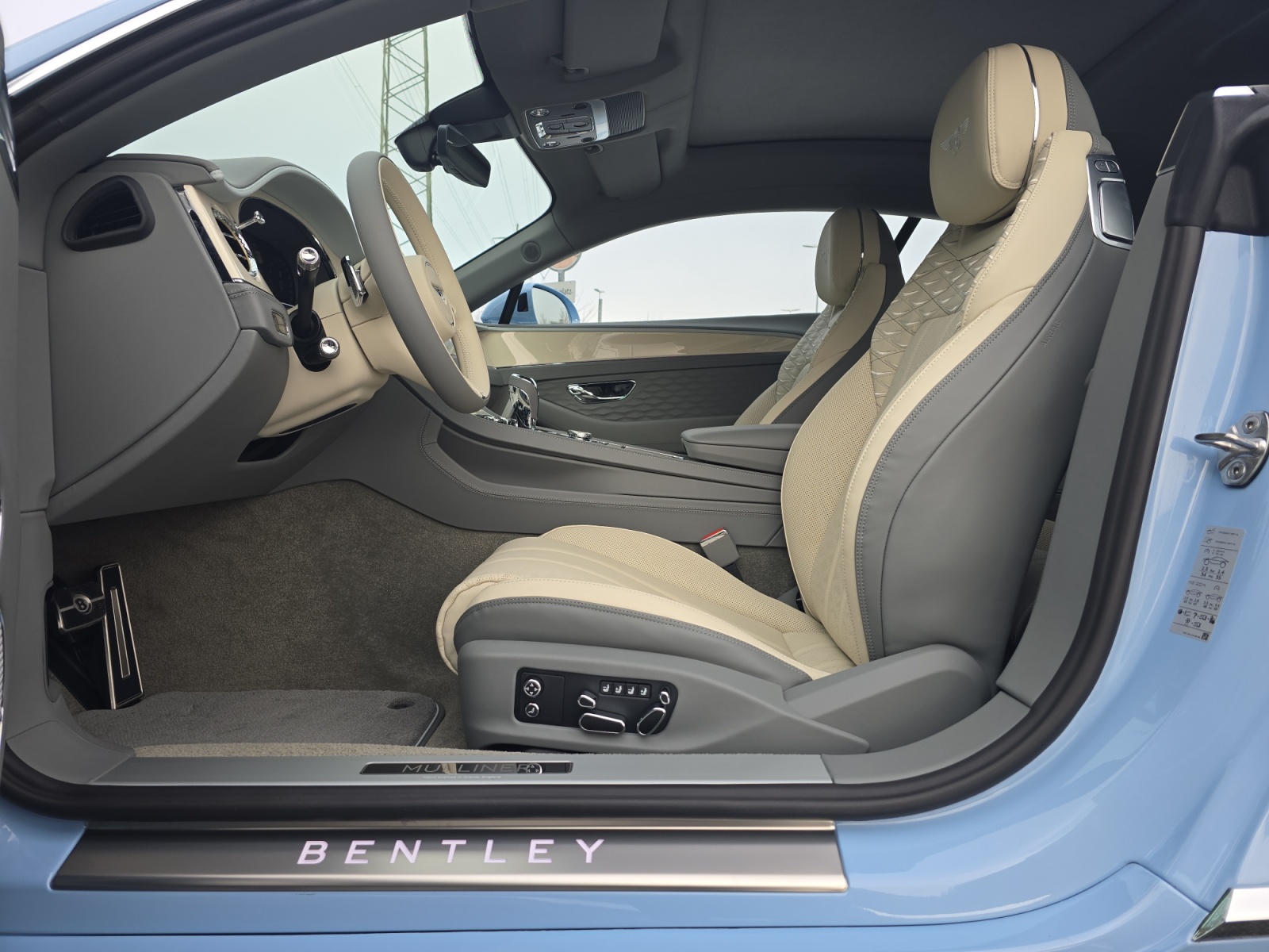 BENTLEY Continental GT 4.0 V8 PHEV 782 PS Mulliner/ 1.9% Leasing möglich.-image-8