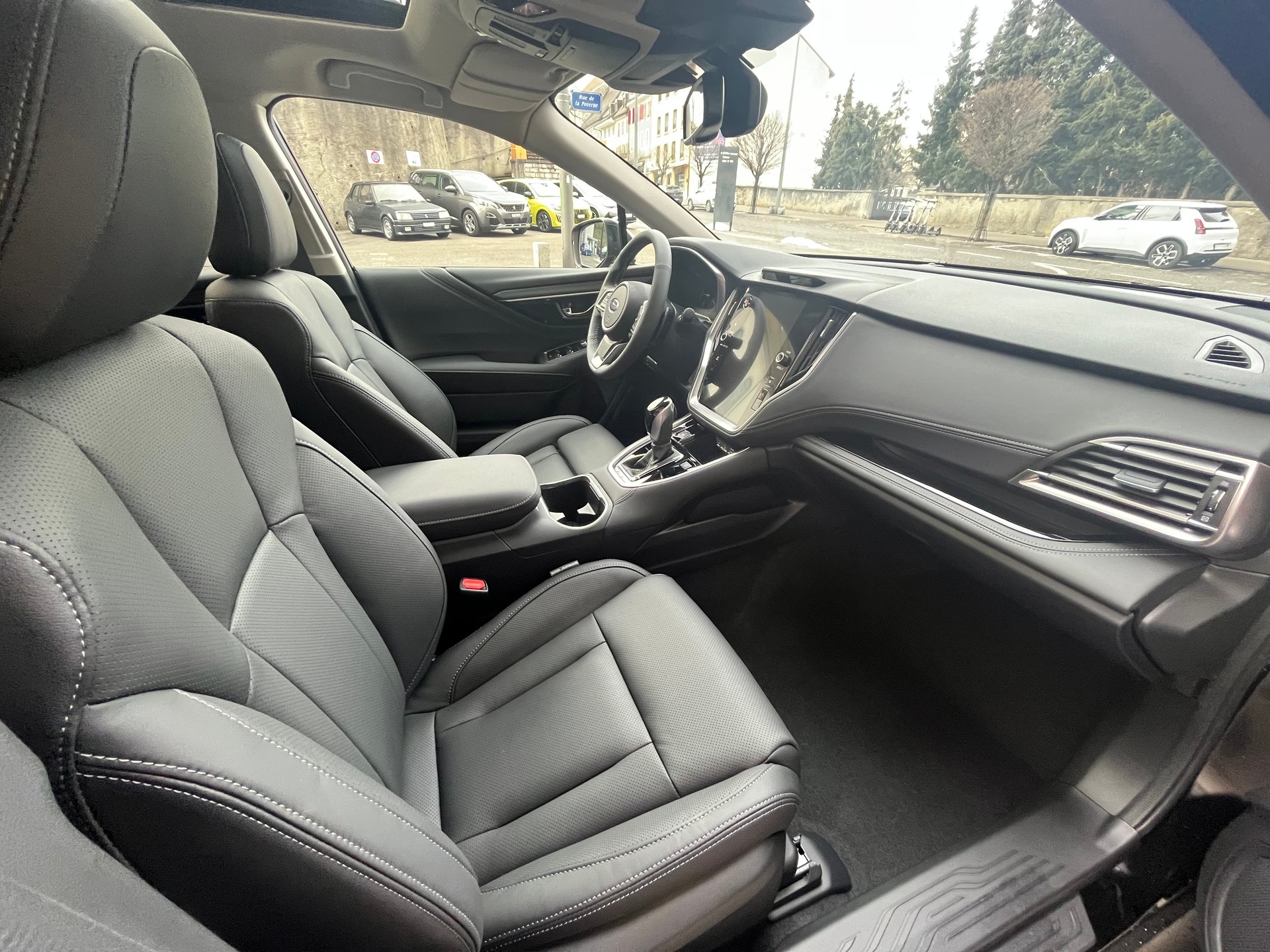 SUBARU Outback 2.5i Final Edition-image-10