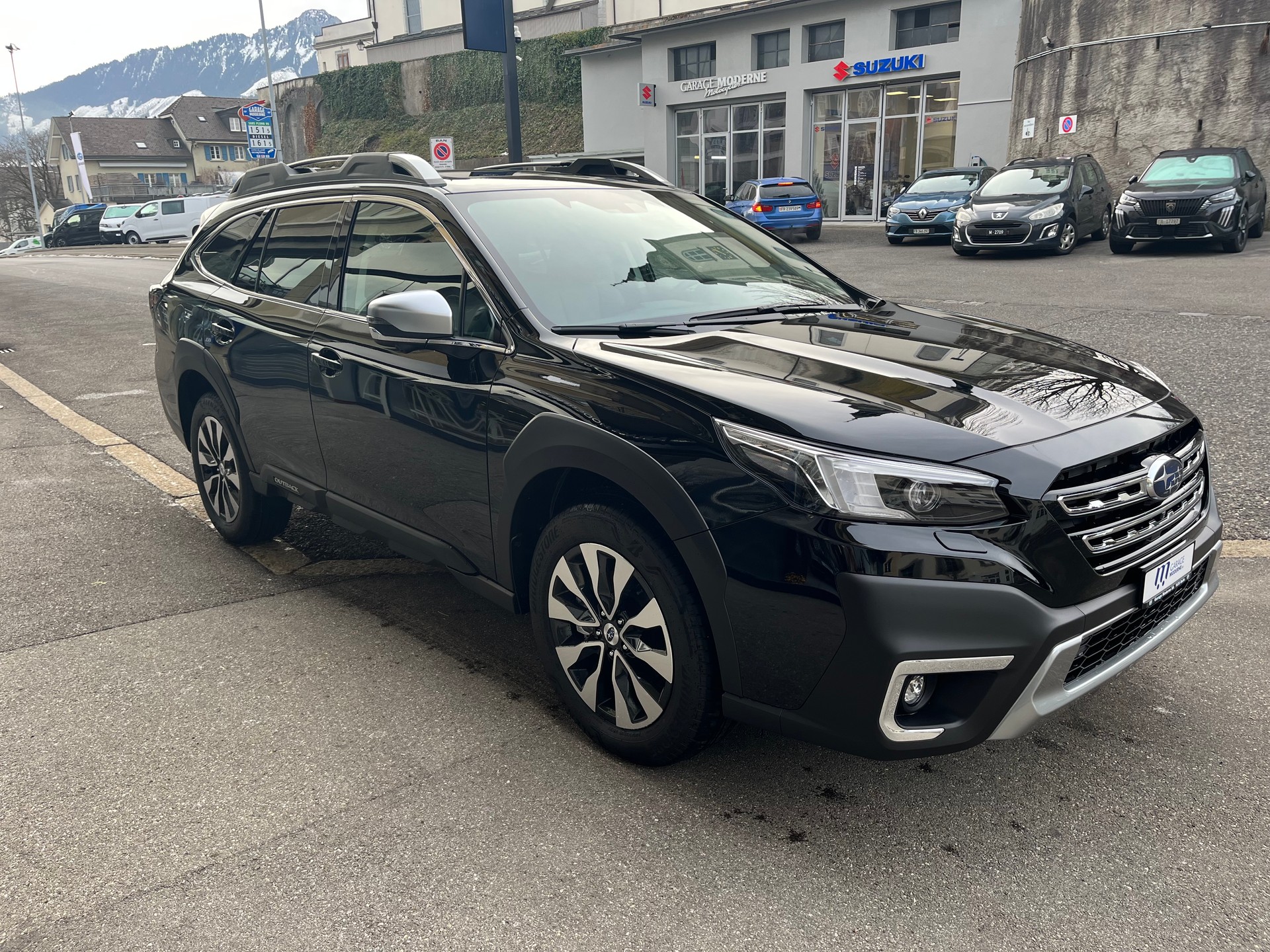 SUBARU Outback 2.5i Final Edition-showroom-element-3