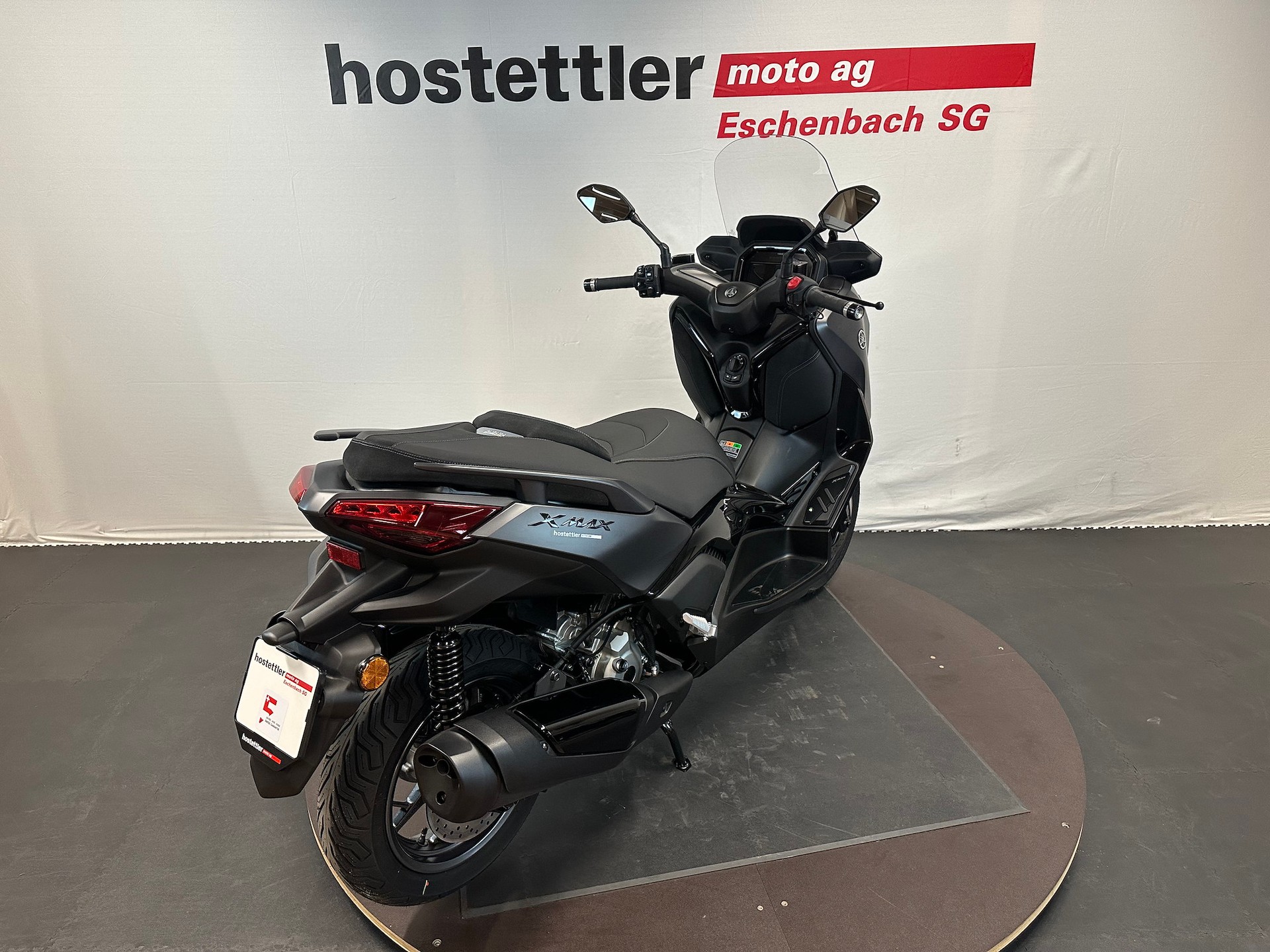 YAMAHA XMAX 300 Tech MAX+-image-5