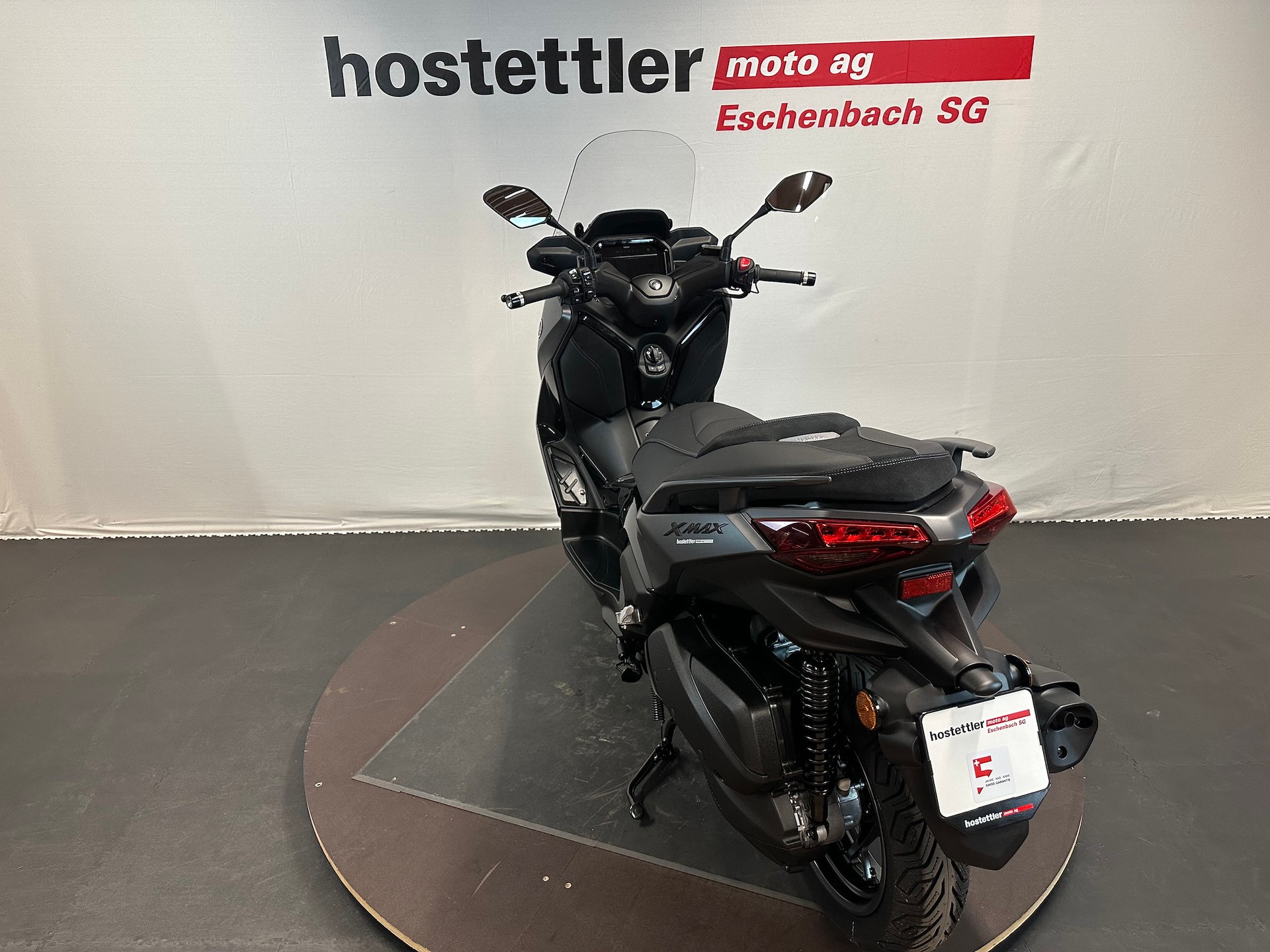 YAMAHA XMAX 300 Tech MAX+-image-4