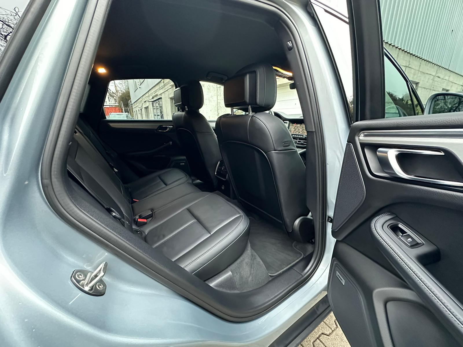 PORSCHE Macan PDK-image-16