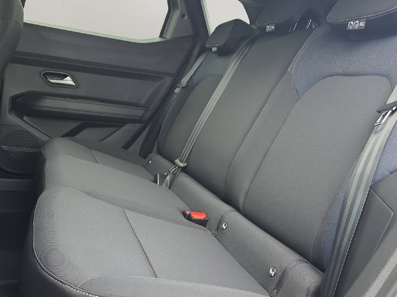 DACIA Duster 1.6 Hybrid Journey-image-9