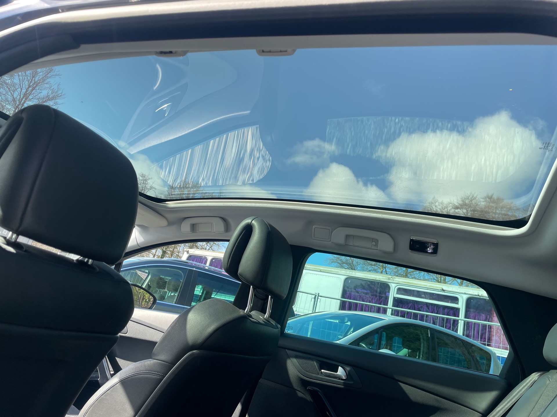 PEUGEOT 508 SW 1.6 16V T Allure-image-7