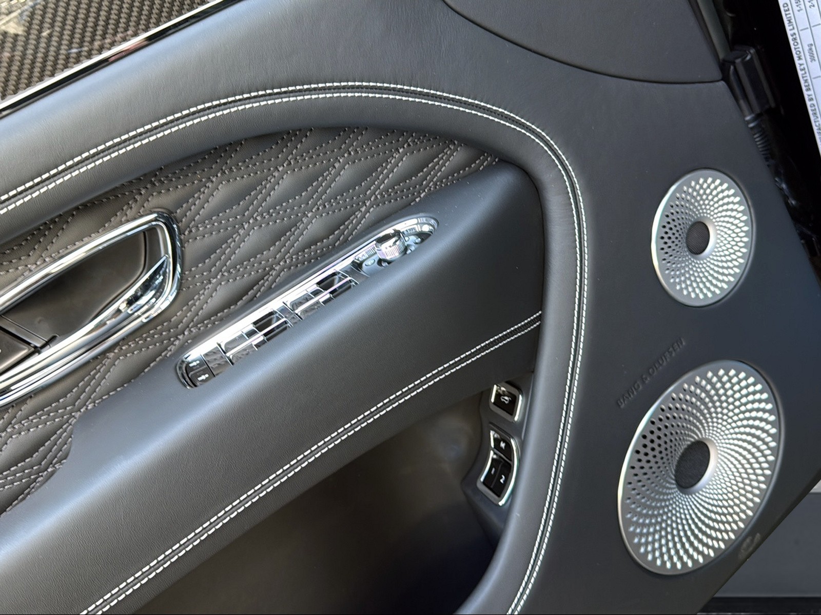 BENTLEY Bentayga SPEED V8-image-12