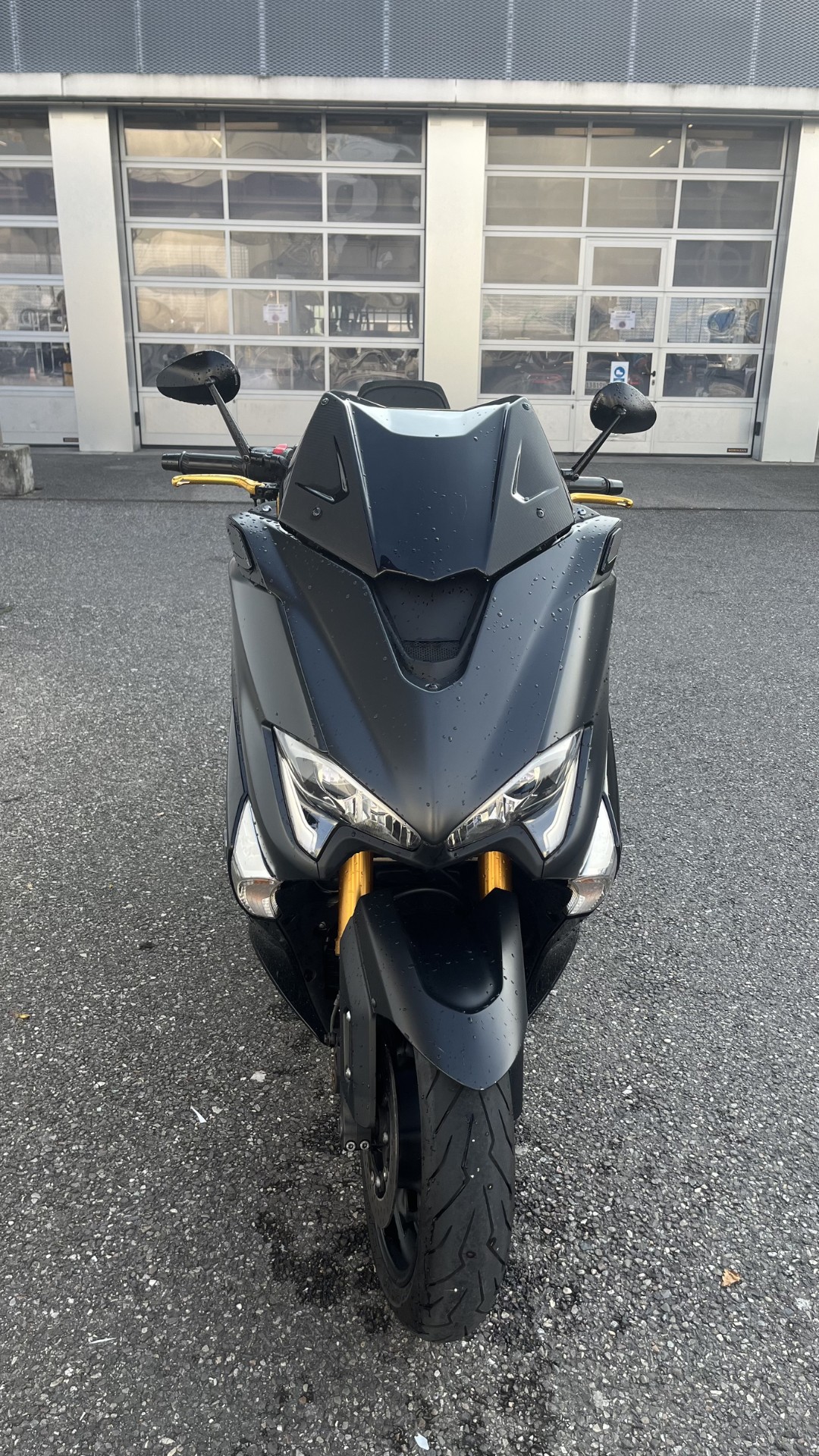 YAMAHA T-MAX XP 530 DX ABS-image-3
