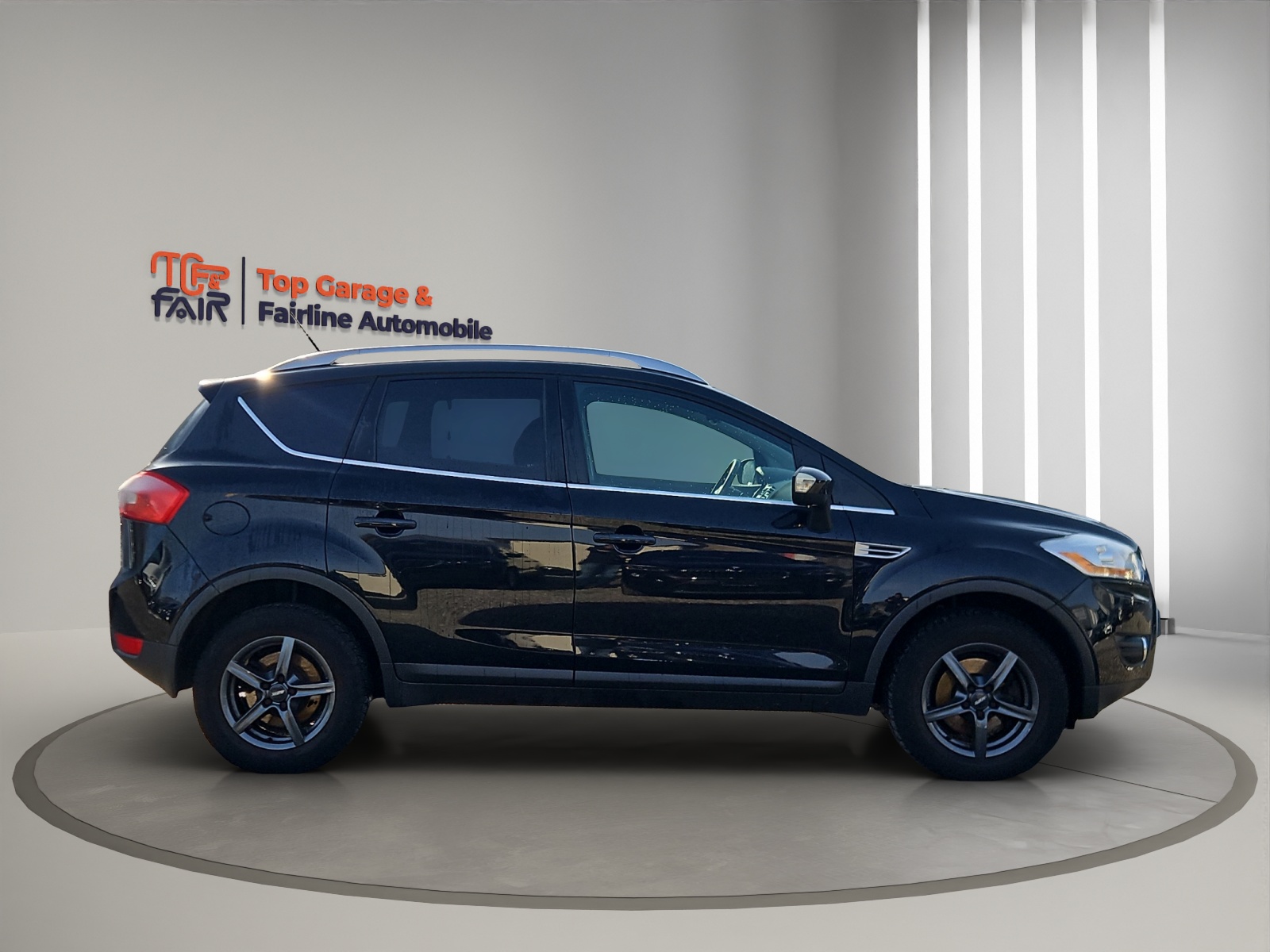 FORD Kuga 2.0 TDCi Titanium 4WD PowerShift-image-4