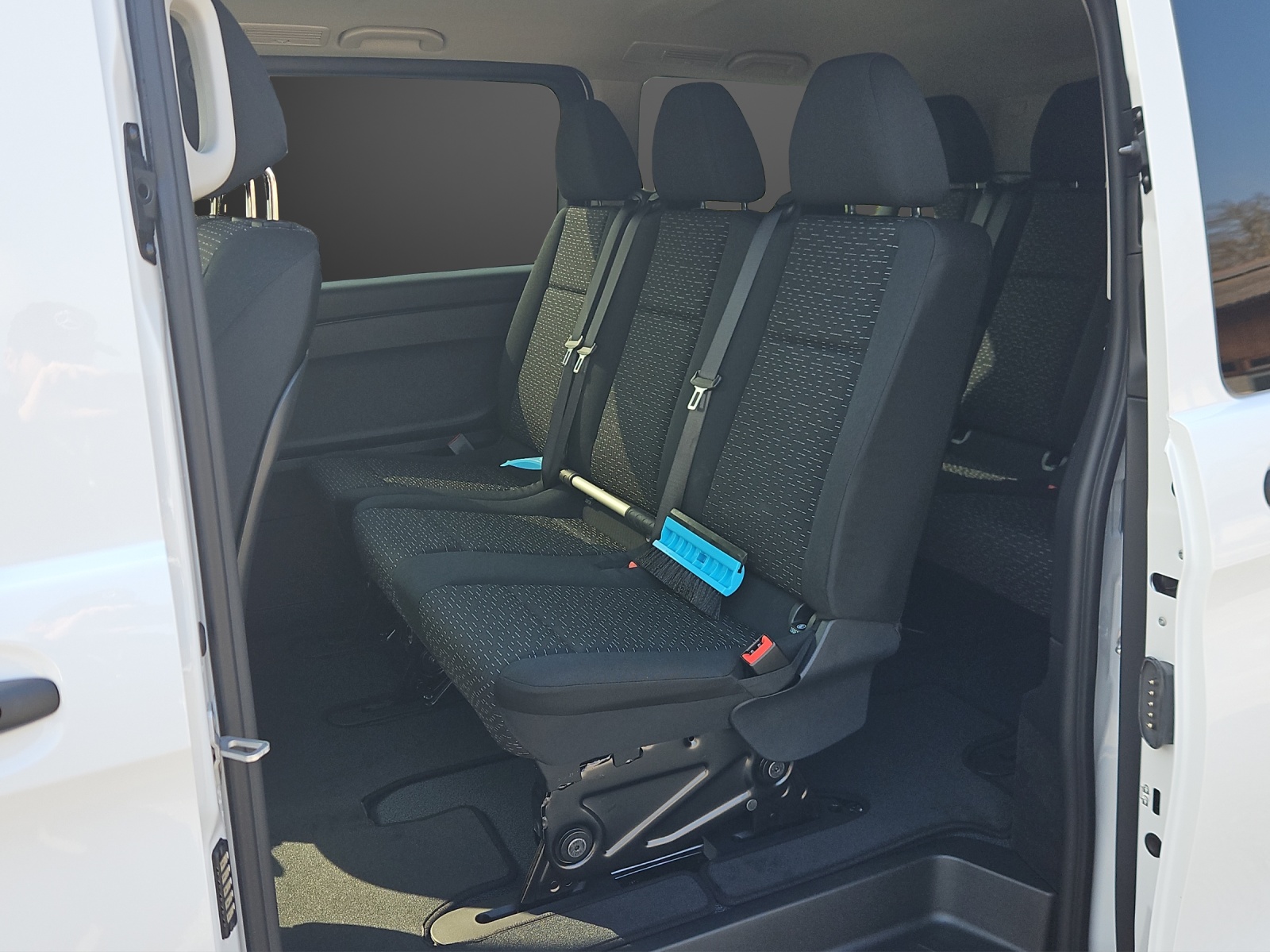 MERCEDES-BENZ Vito 116 CDI Lang Tourer 9G-Tronic Pro-image-8