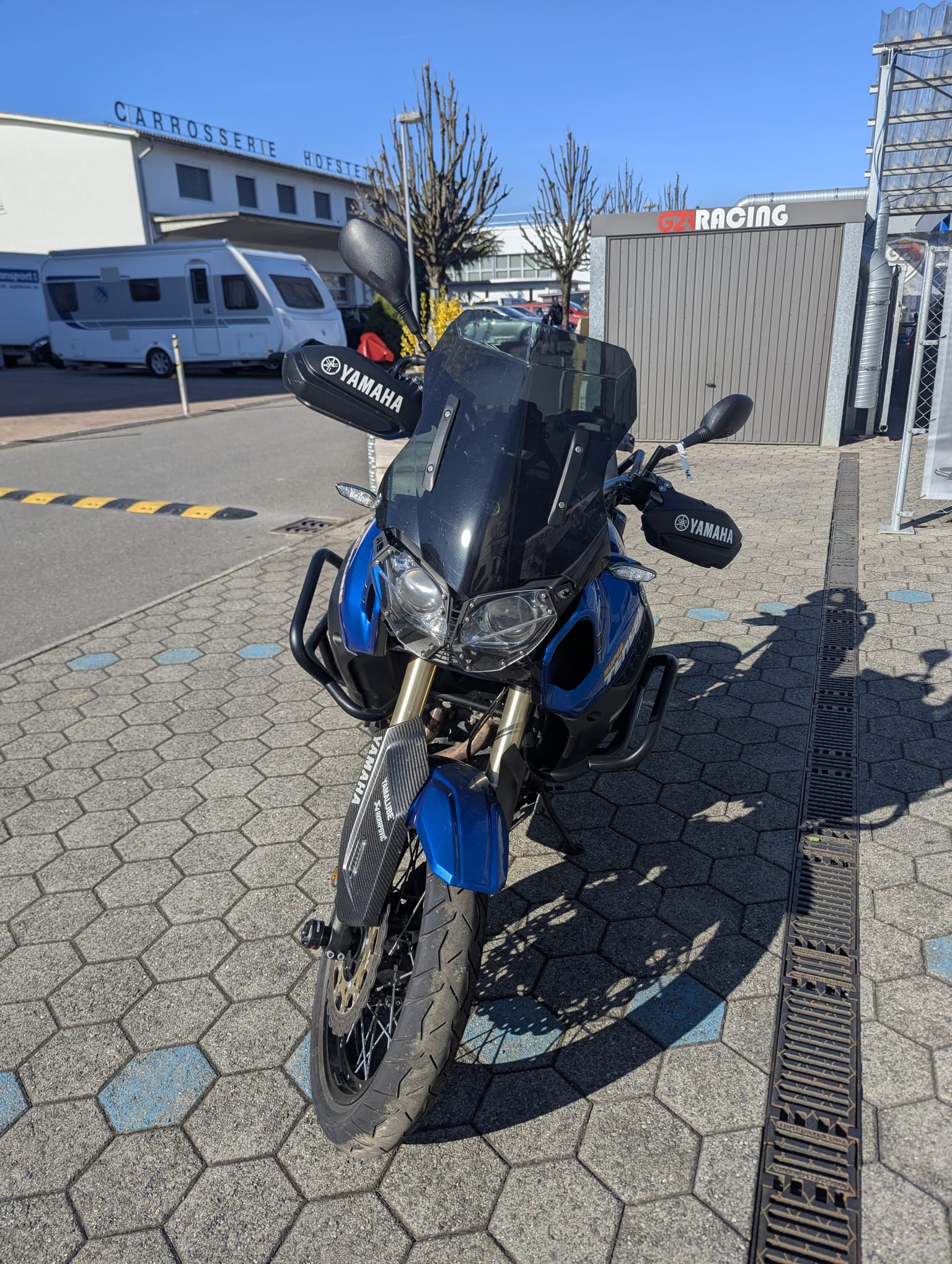 YAMAHA XT 1200 Z Super Ténéré-image-2