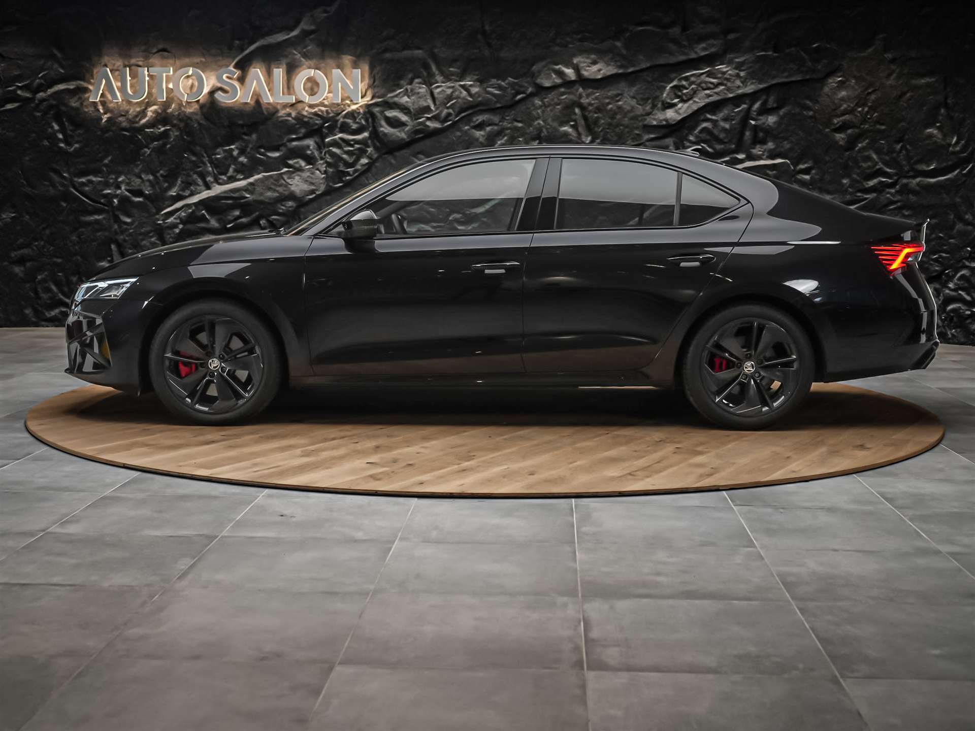 SKODA Octavia Limousine 2.0 TSI DSG RS *Facelift*All Black*RS Sportsitze*-showroom-element-2