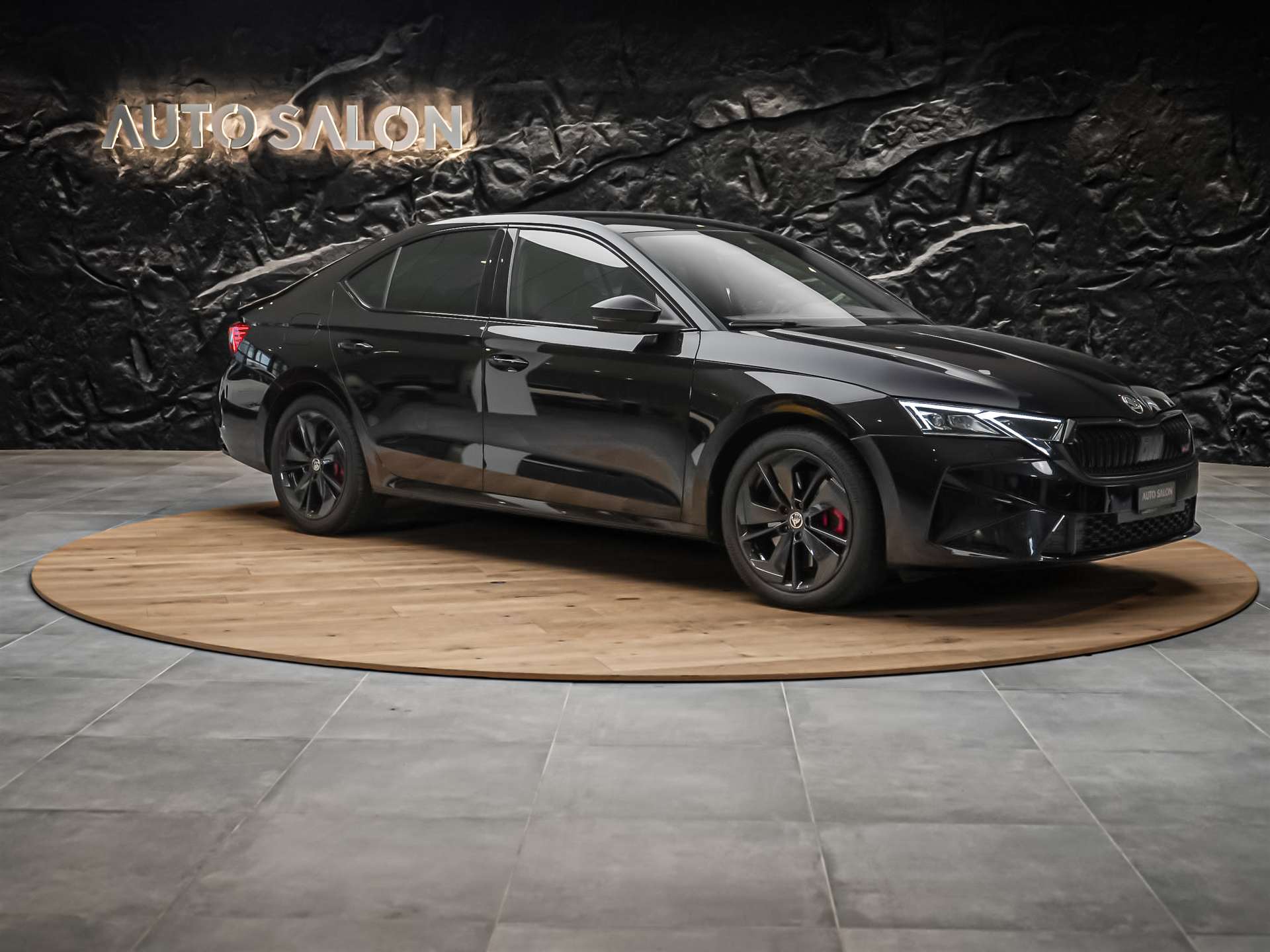 SKODA Octavia Limousine 2.0 TSI DSG RS *Facelift*All Black*RS Sportsitze*-image-6