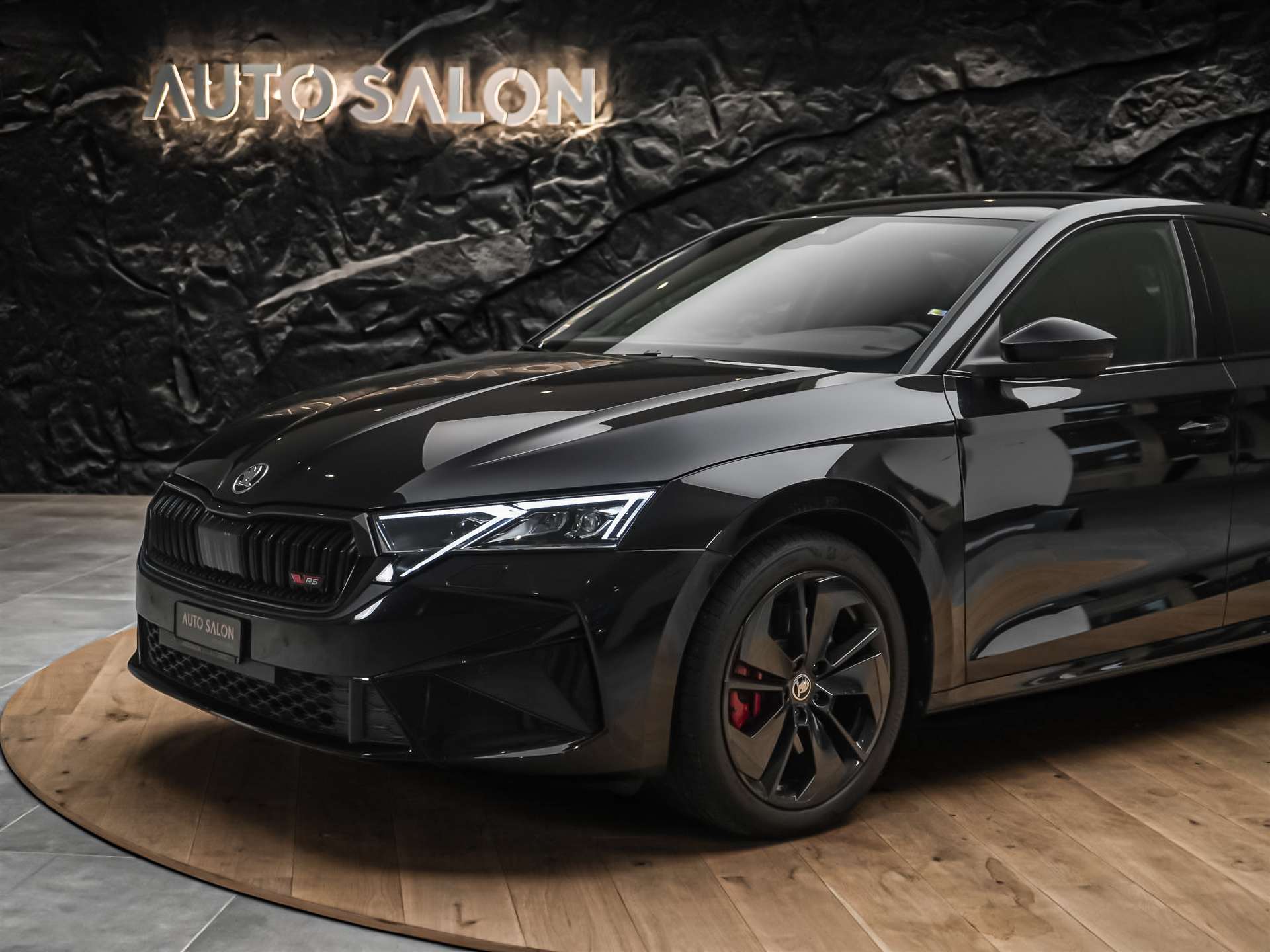 SKODA Octavia Limousine 2.0 TSI DSG RS *Facelift*All Black*RS Sportsitze*-image-14