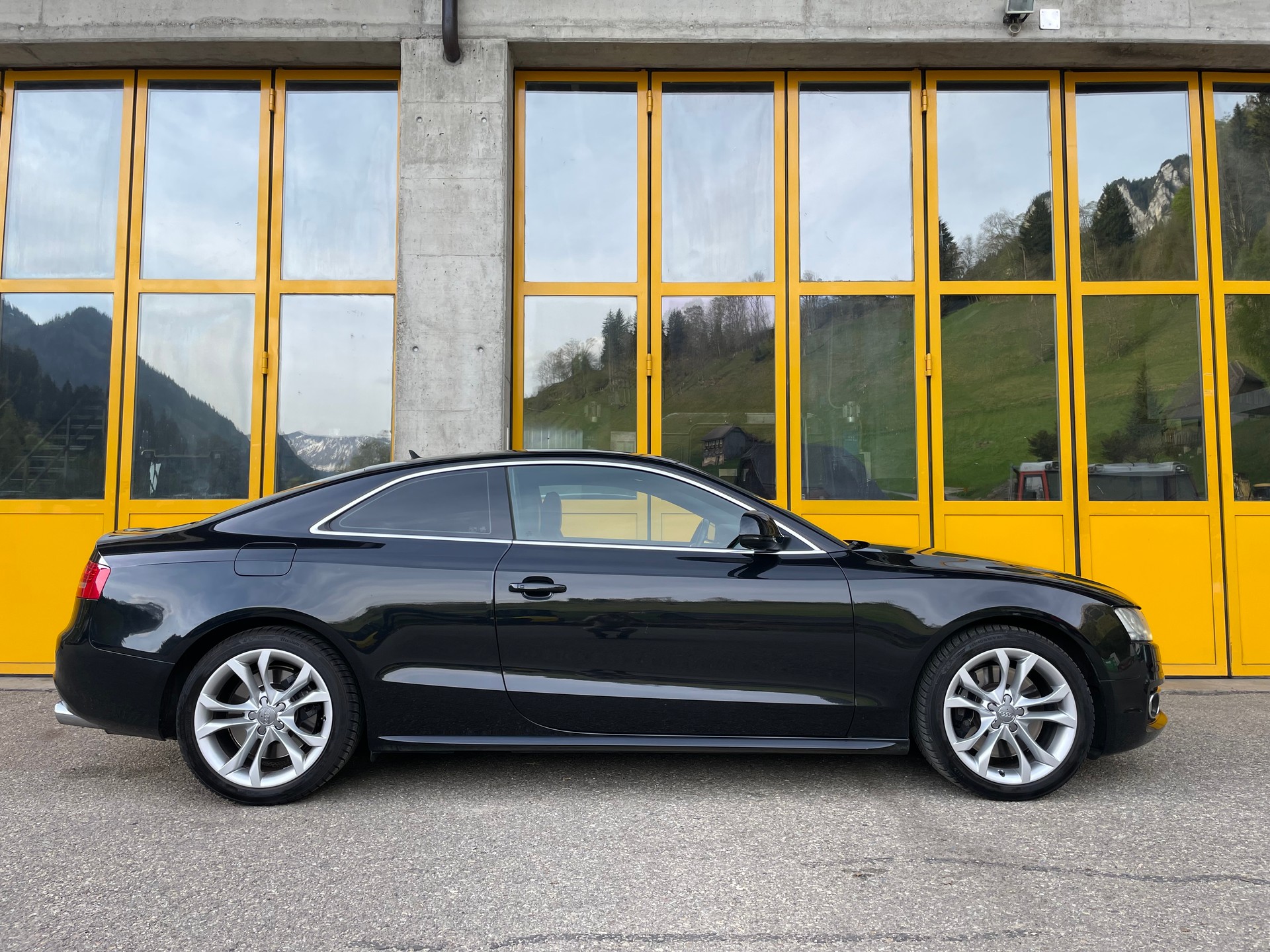 AUDI S5 Coupé 4.2 FSI quattro tiptronic-image-7