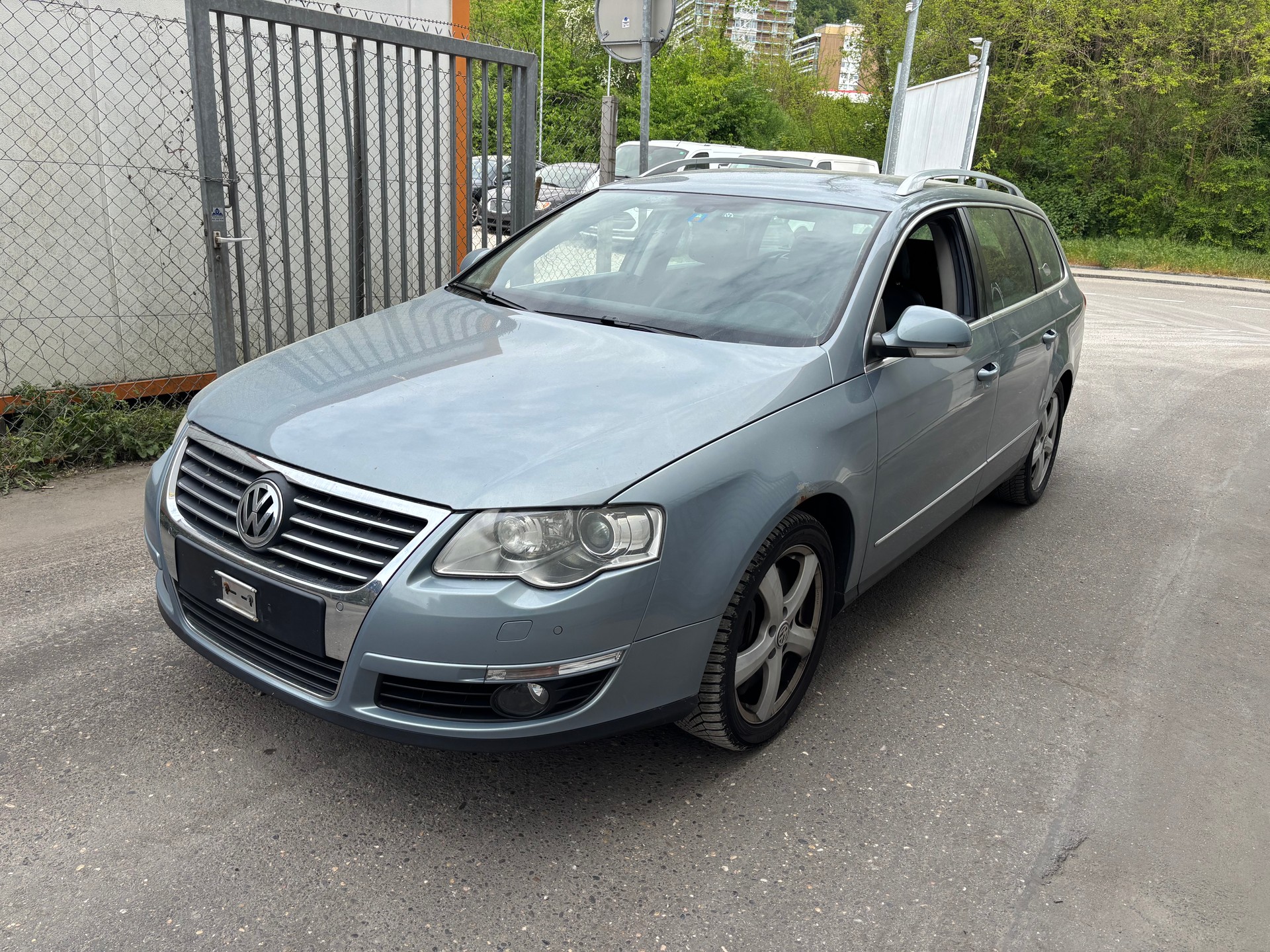 VW PASSAT