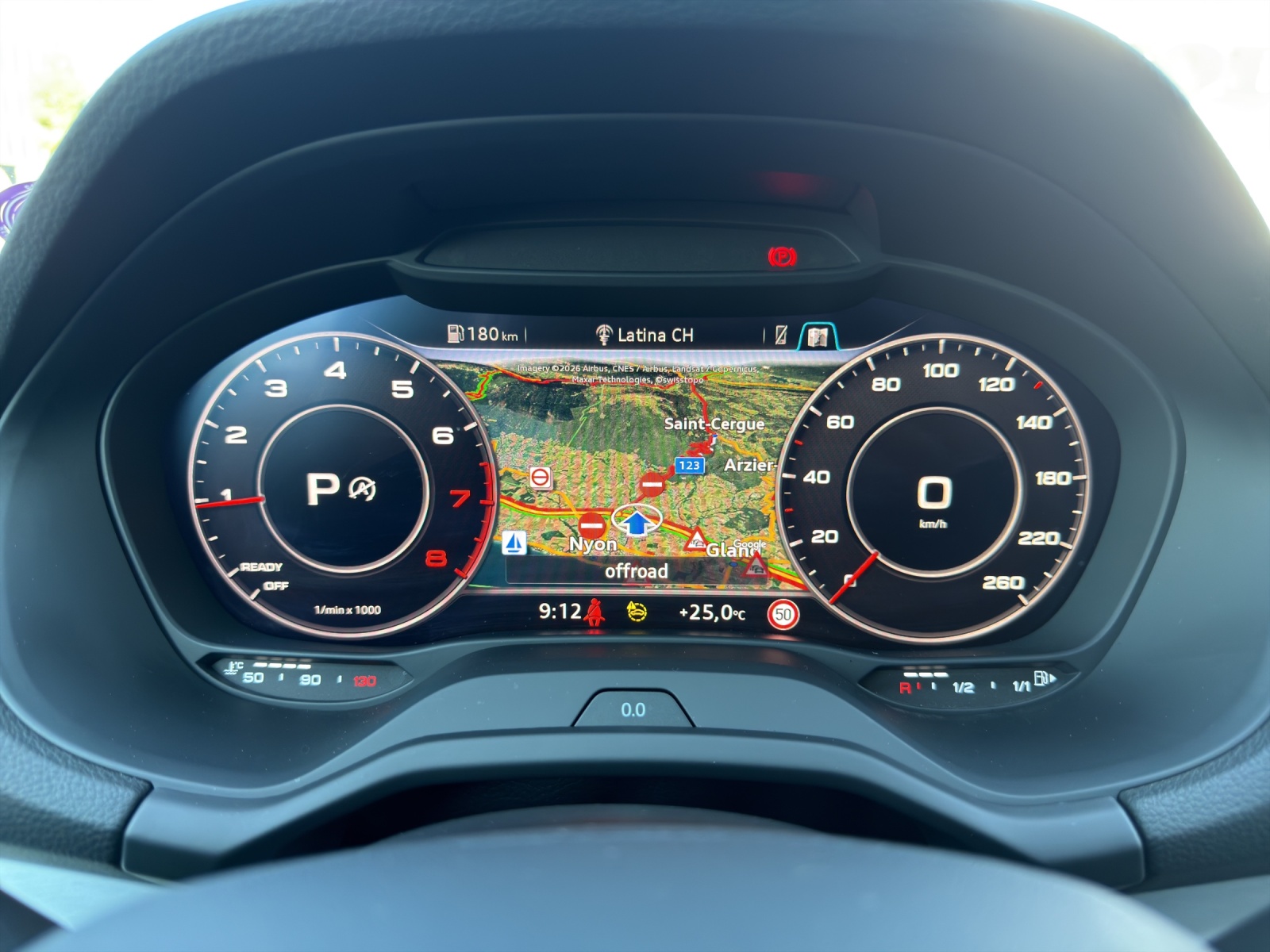 AUDI Q2 35 TFSI advanced S-tronic-image-13