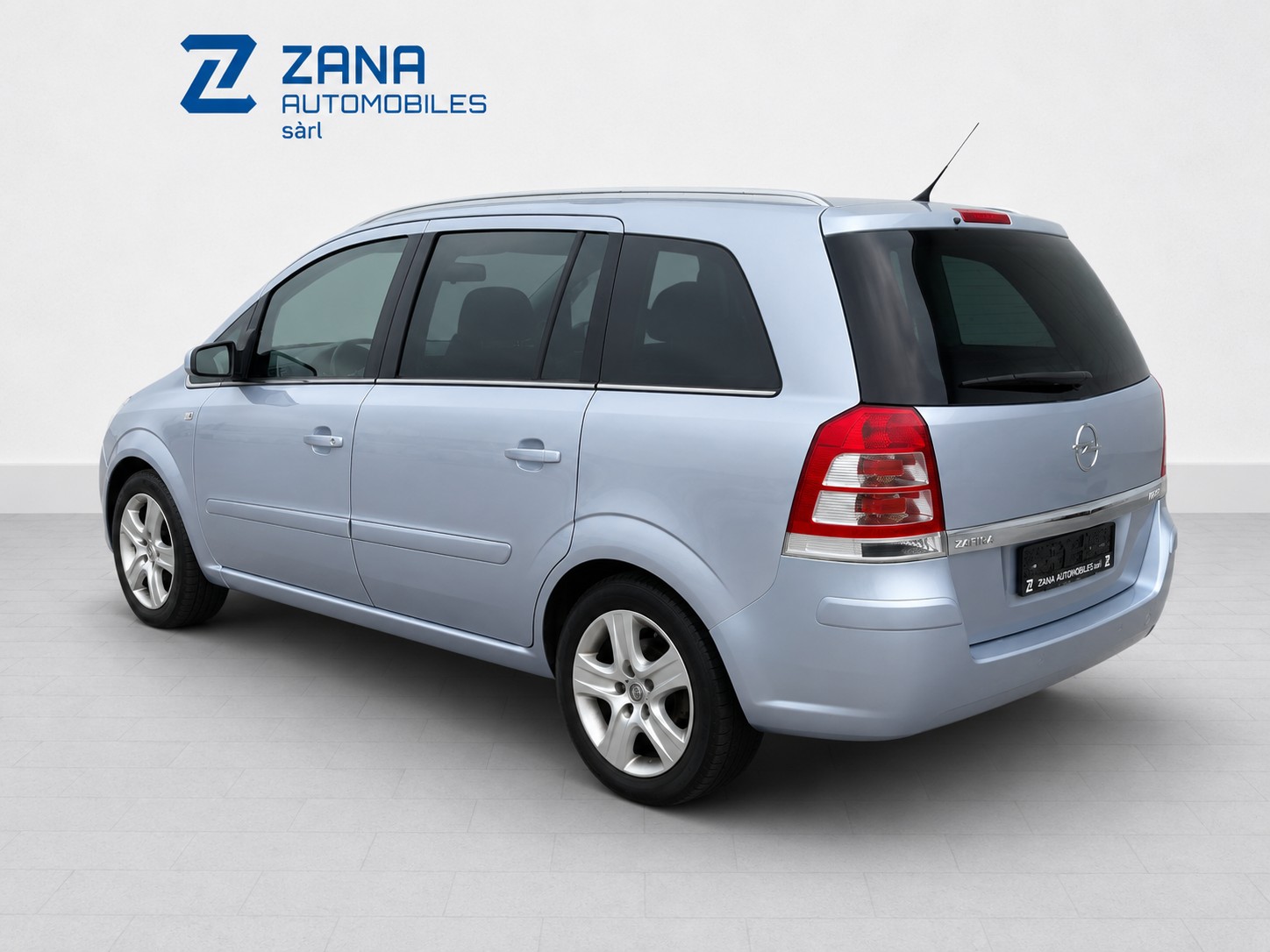 OPEL Zafira 1.8i 16V Cosmo-image-4