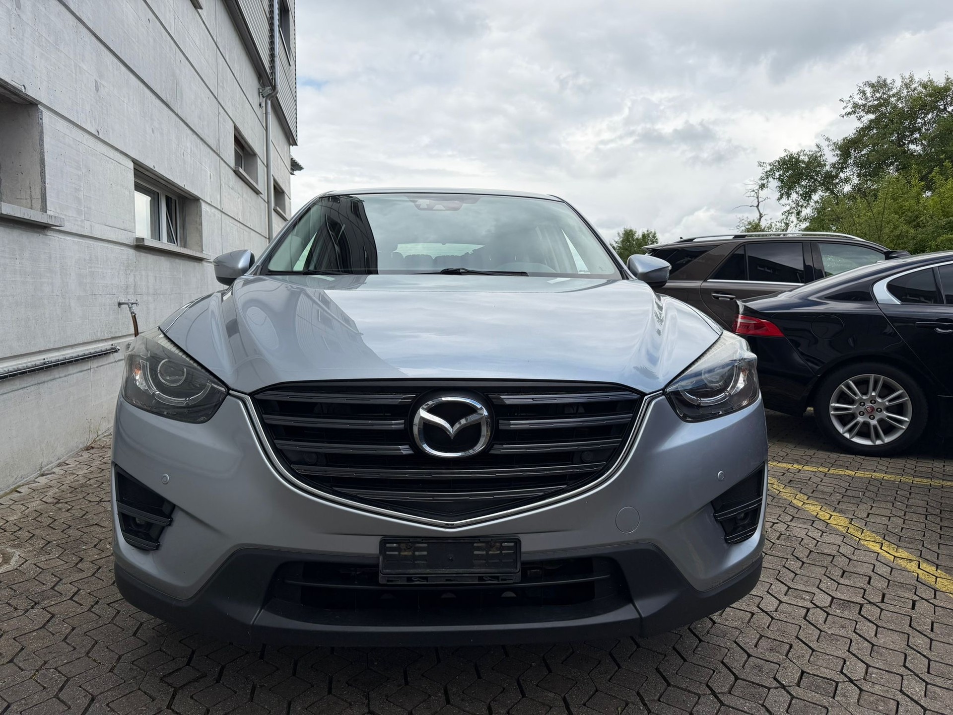 MAZDA CX-5 2.0 Revolution AWD-showroom-element-3