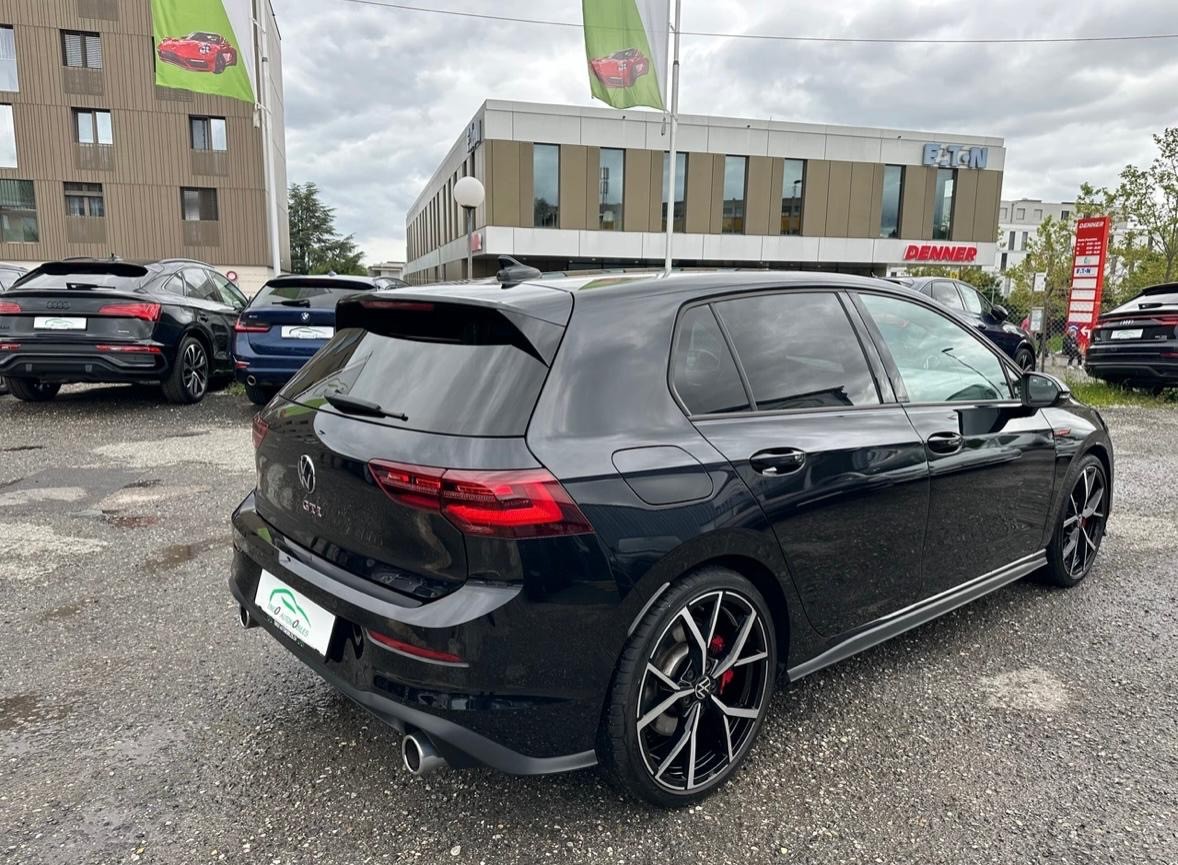 VW Golf 2.0 TSI GTI DSG-showroom-element-3