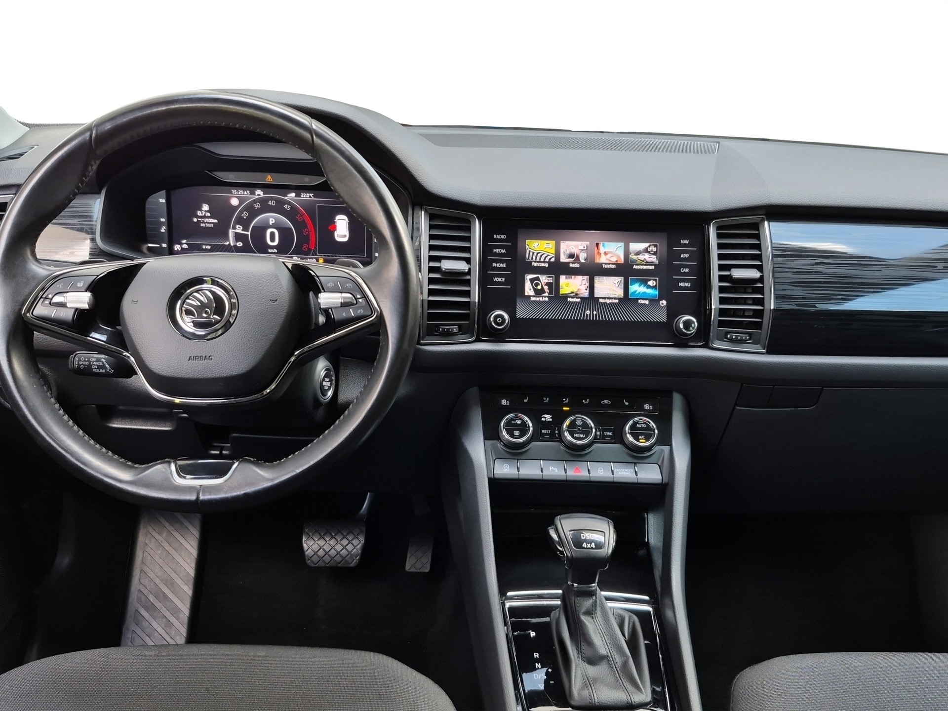 SKODA Kodiaq 2.0 TDI SCR Clever 4x4 DSG *Anhängerkupplung*-image-9