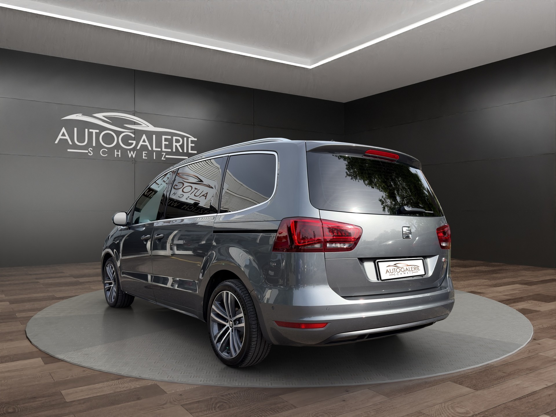 SEAT Alhambra 2.0 TSI FR Line DSG | CH Fahrzeug | Massage & Memory | Elektr. Türen | Family mit Kindersitz |-image-2