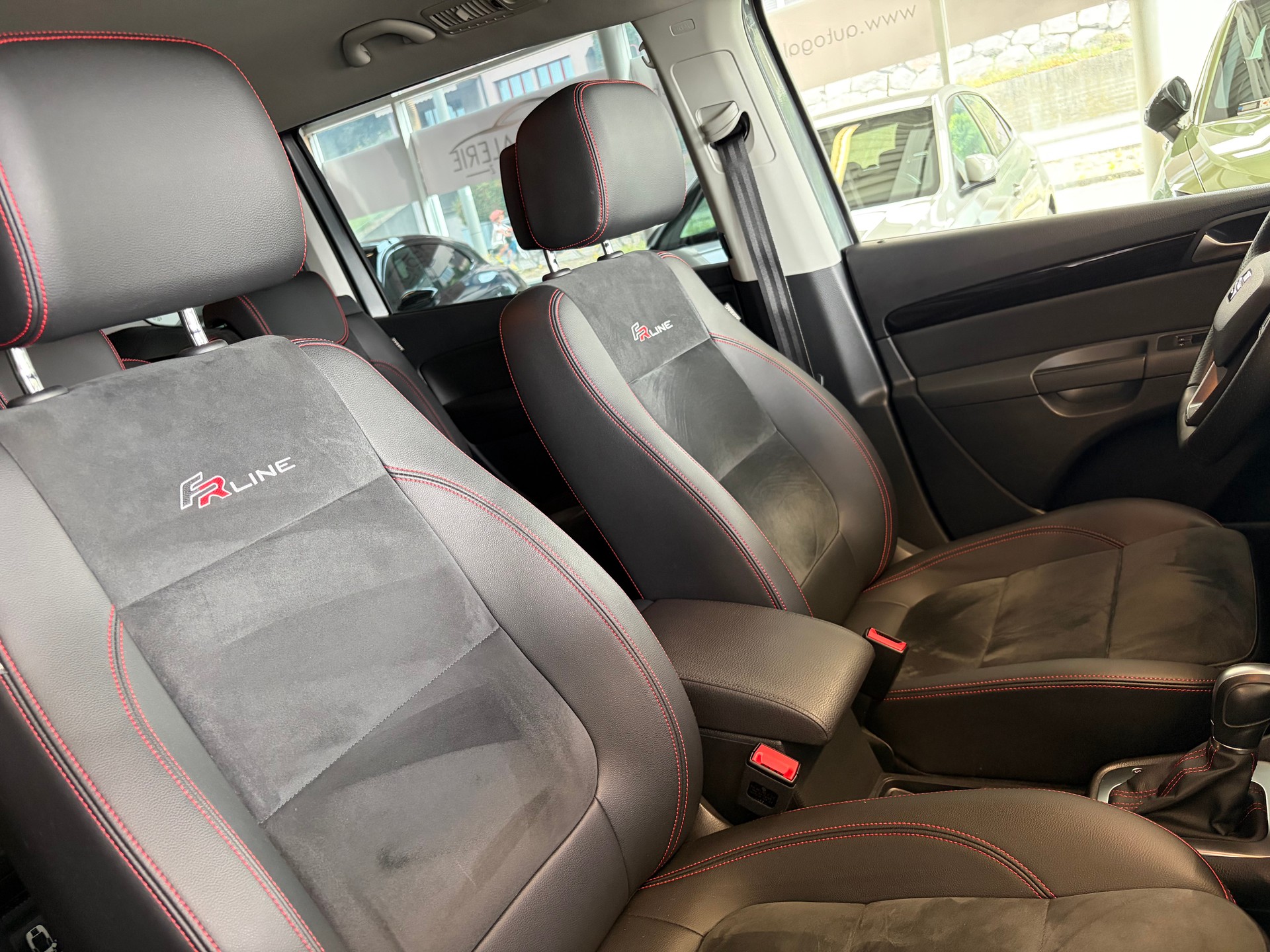 SEAT Alhambra 2.0 TSI FR Line DSG | CH Fahrzeug | Massage & Memory | Elektr. Türen | Family mit Kindersitz |-image-36