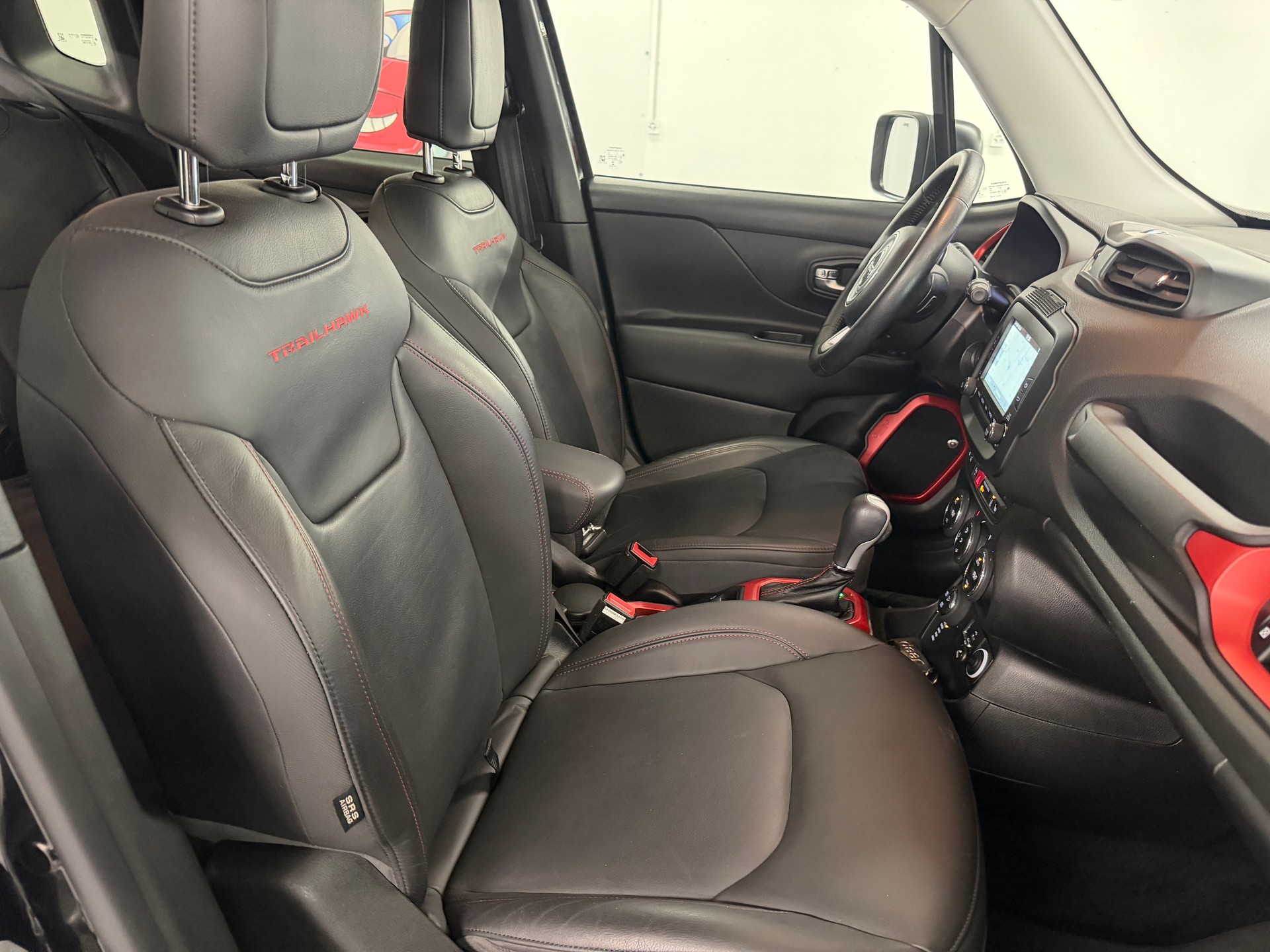 JEEP Renegade 2.0 CRD Trailhawk AWD + Low Range 9ATX-image-13