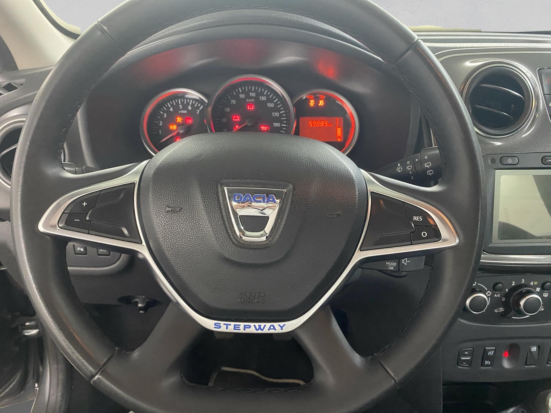 DACIA Sandero Tce 90 Stepway-image-9