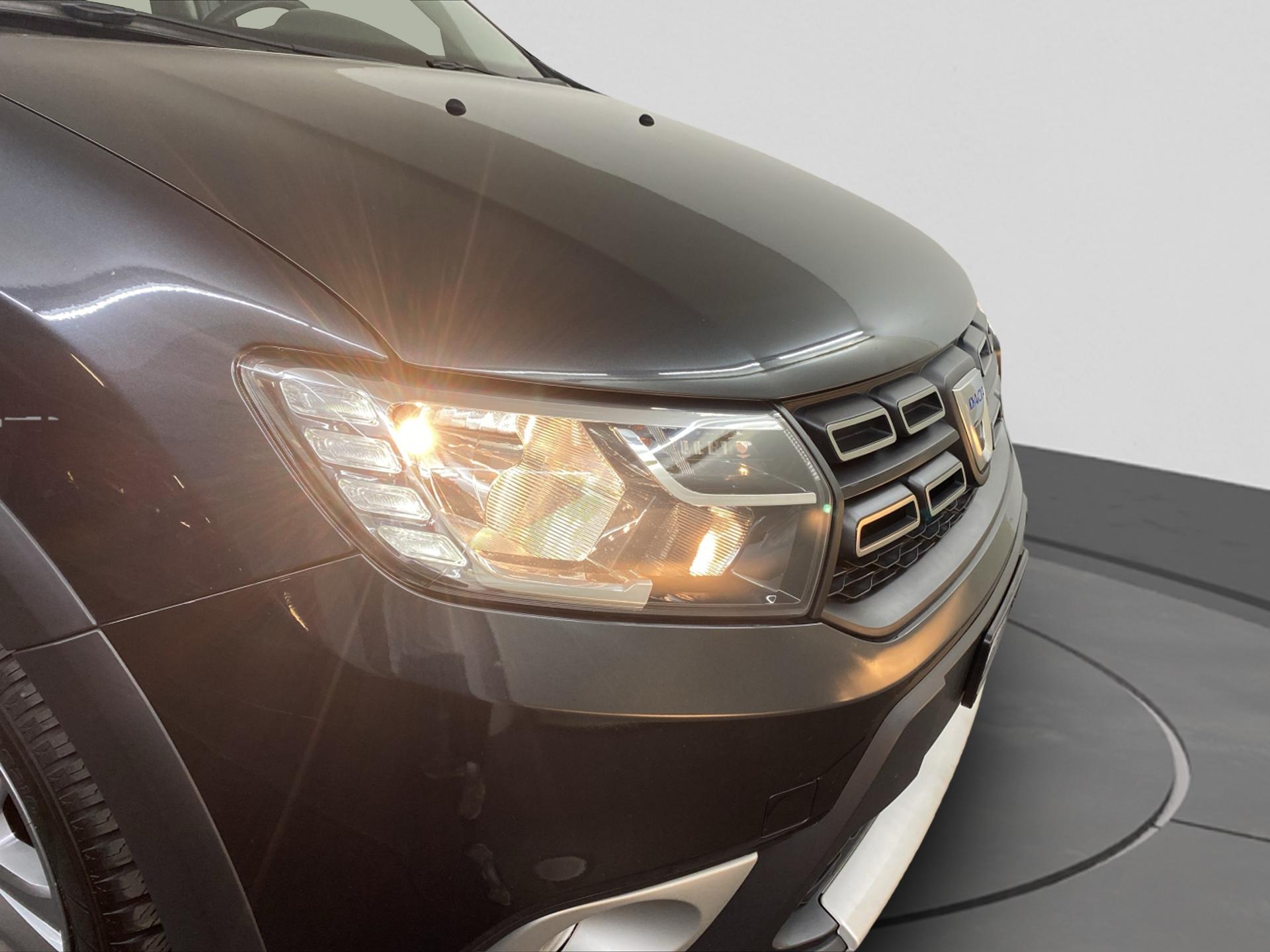 DACIA Sandero Tce 90 Stepway-image-24