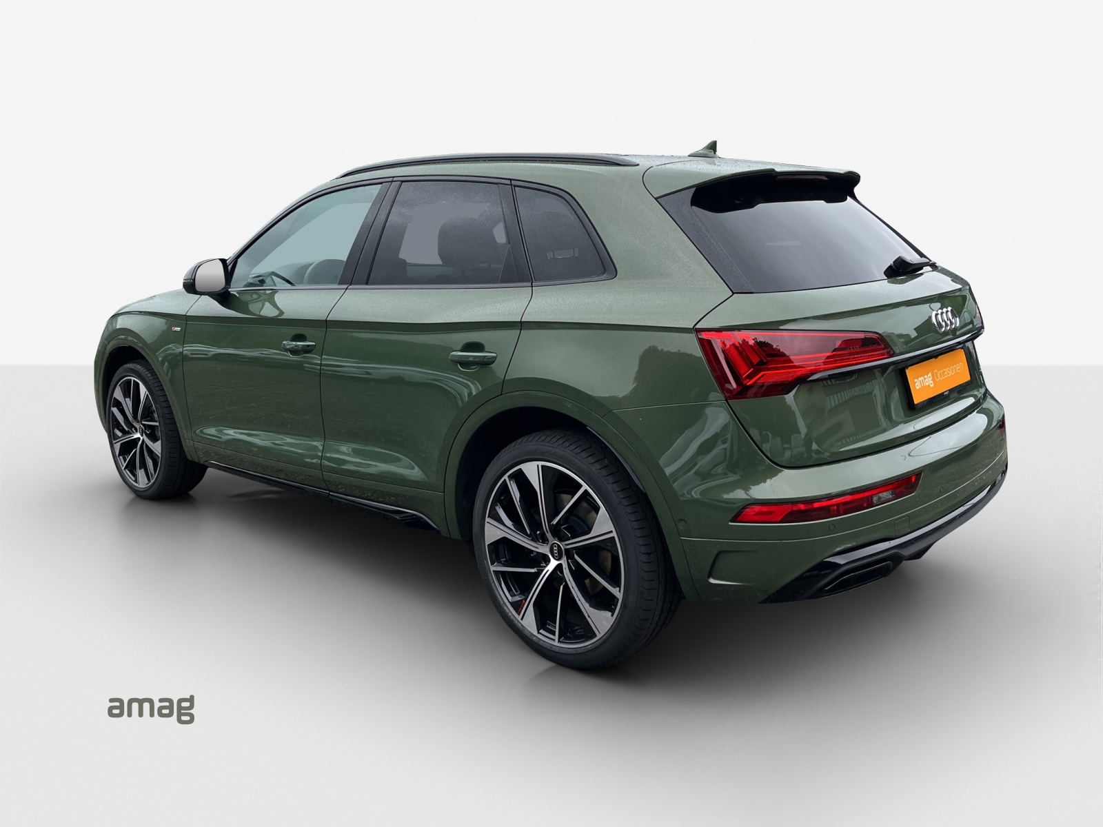 AUDI Q5 40 TDI Black Edition quattro S-tronic-showroom-element-2