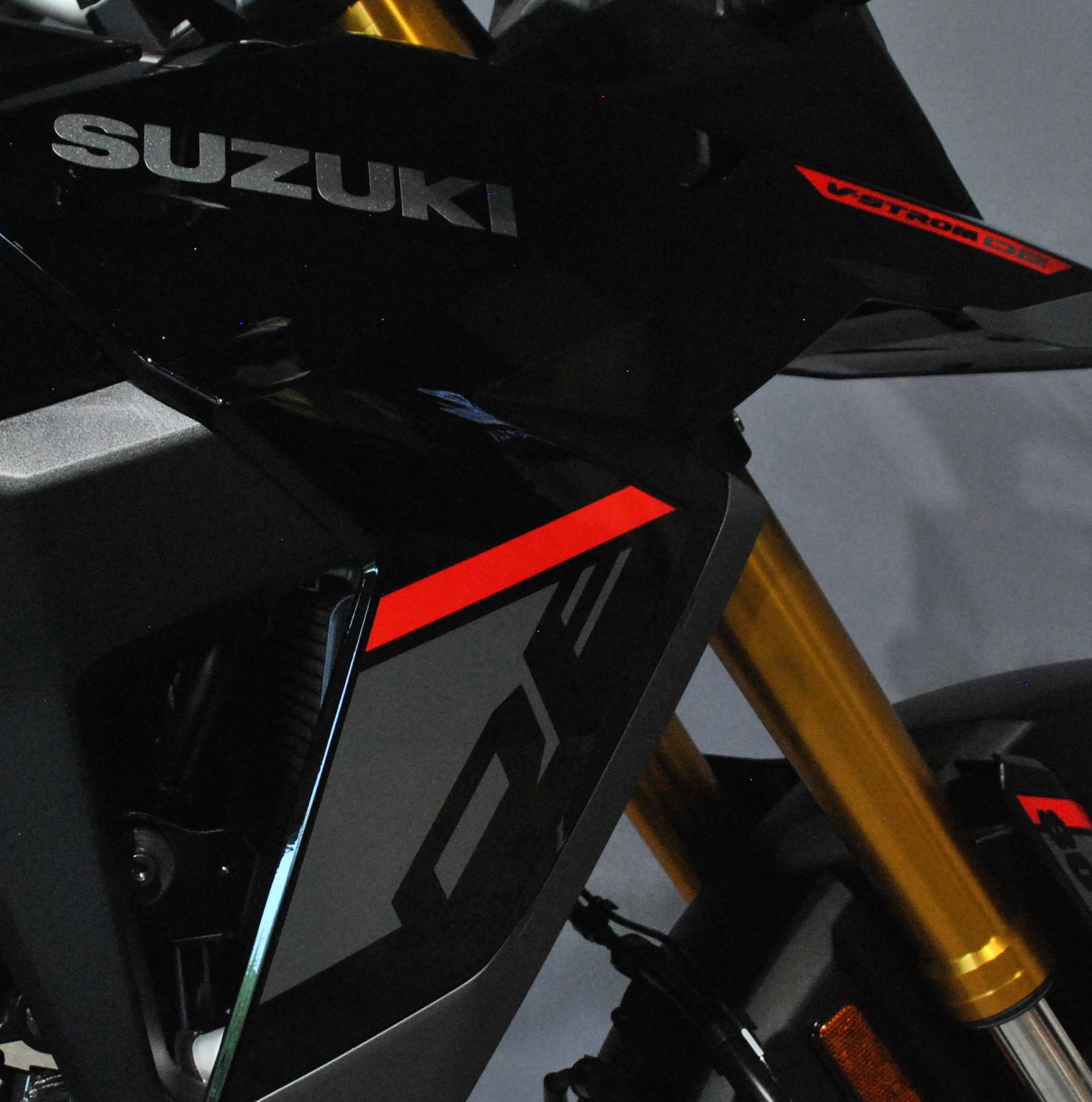 SUZUKI DL 800 DE (35kW)-image-5