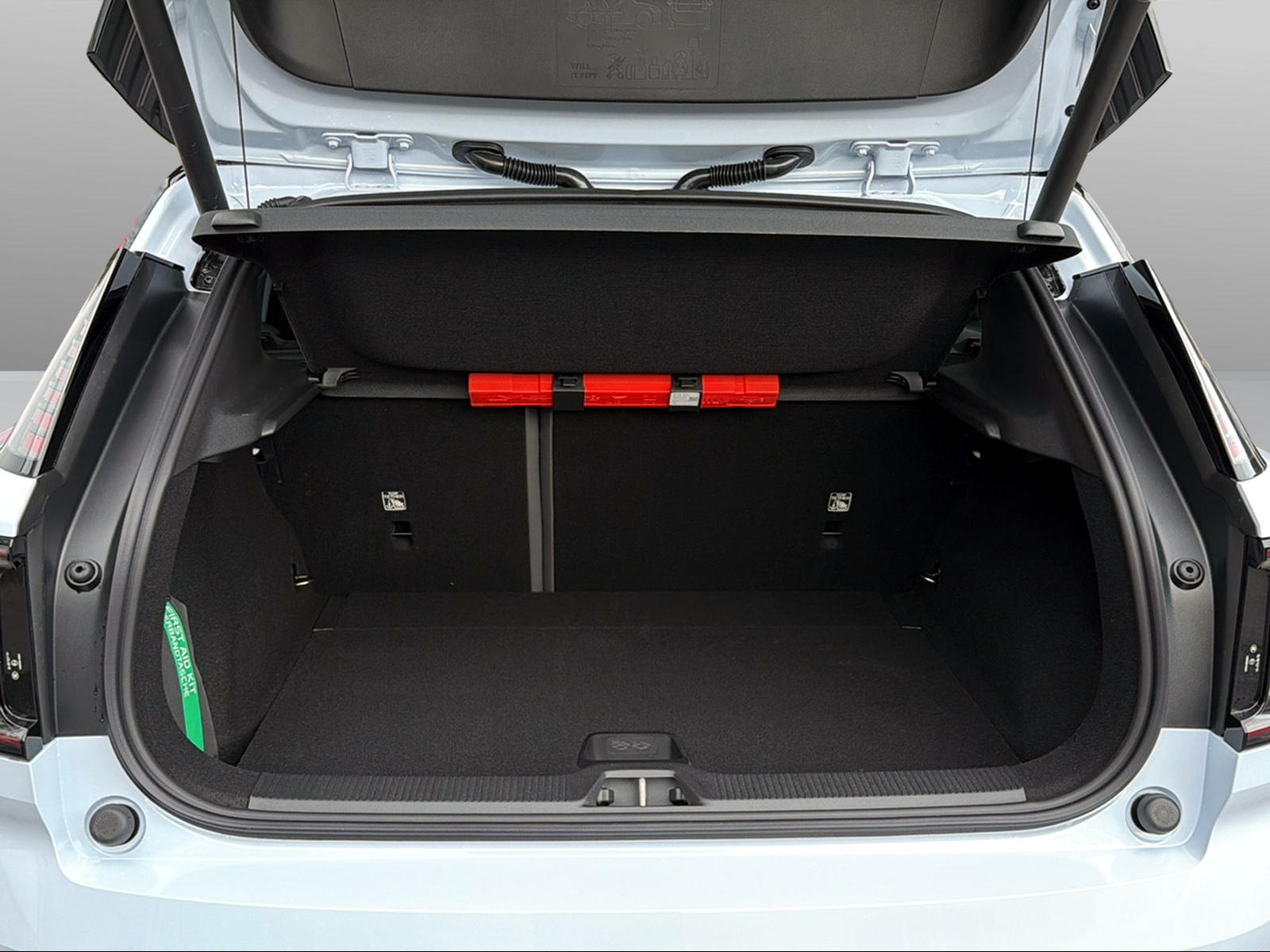 VOLVO EX 30 E60 Twin Ultra Performance AWD-image-9