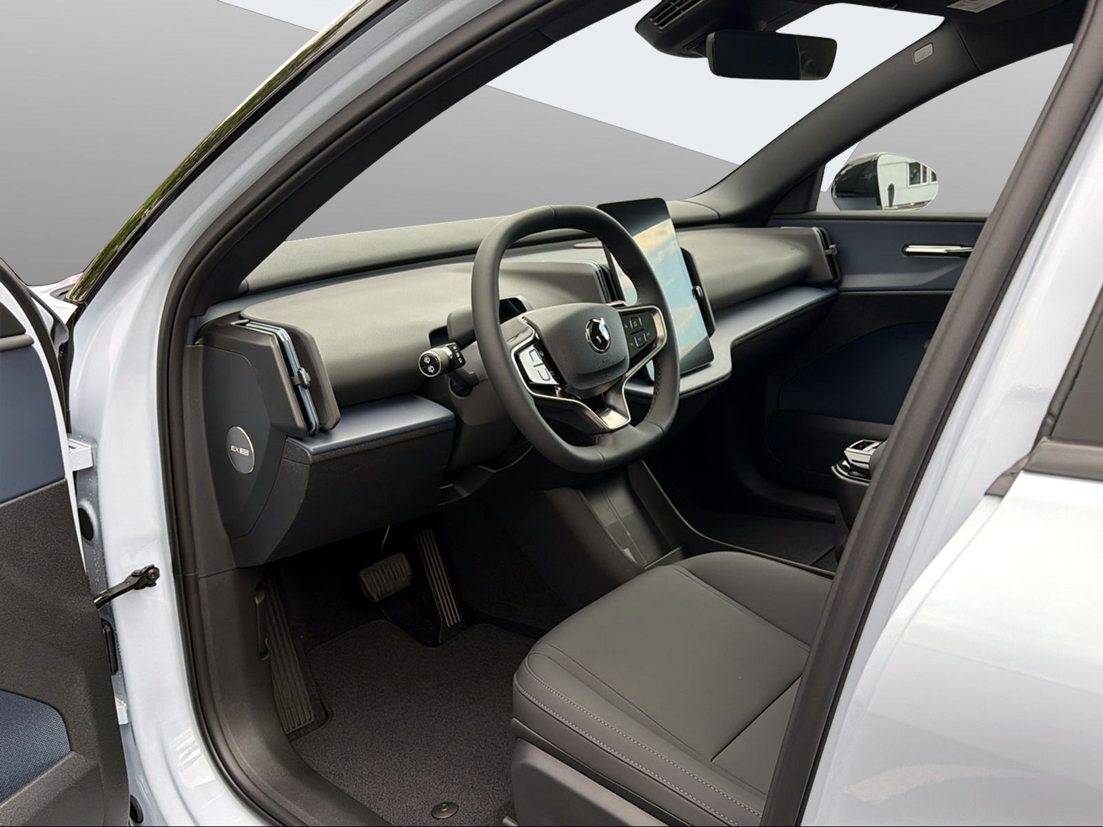 VOLVO EX 30 E60 Twin Ultra Performance AWD-image-10
