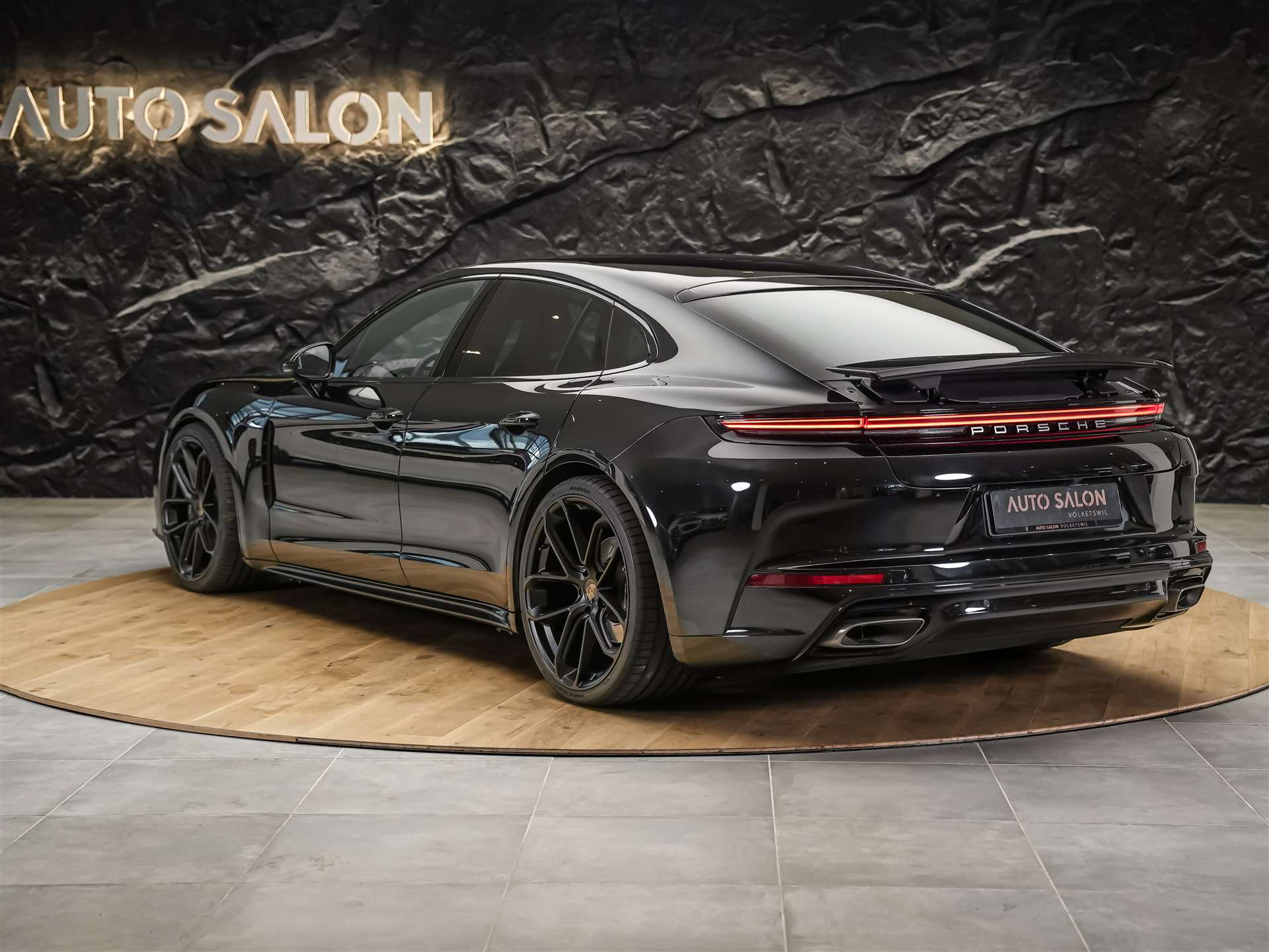 PORSCHE Panamera 2.9 V6 4 *22" Felgen*All Black*Head-Up*-showroom-element-3