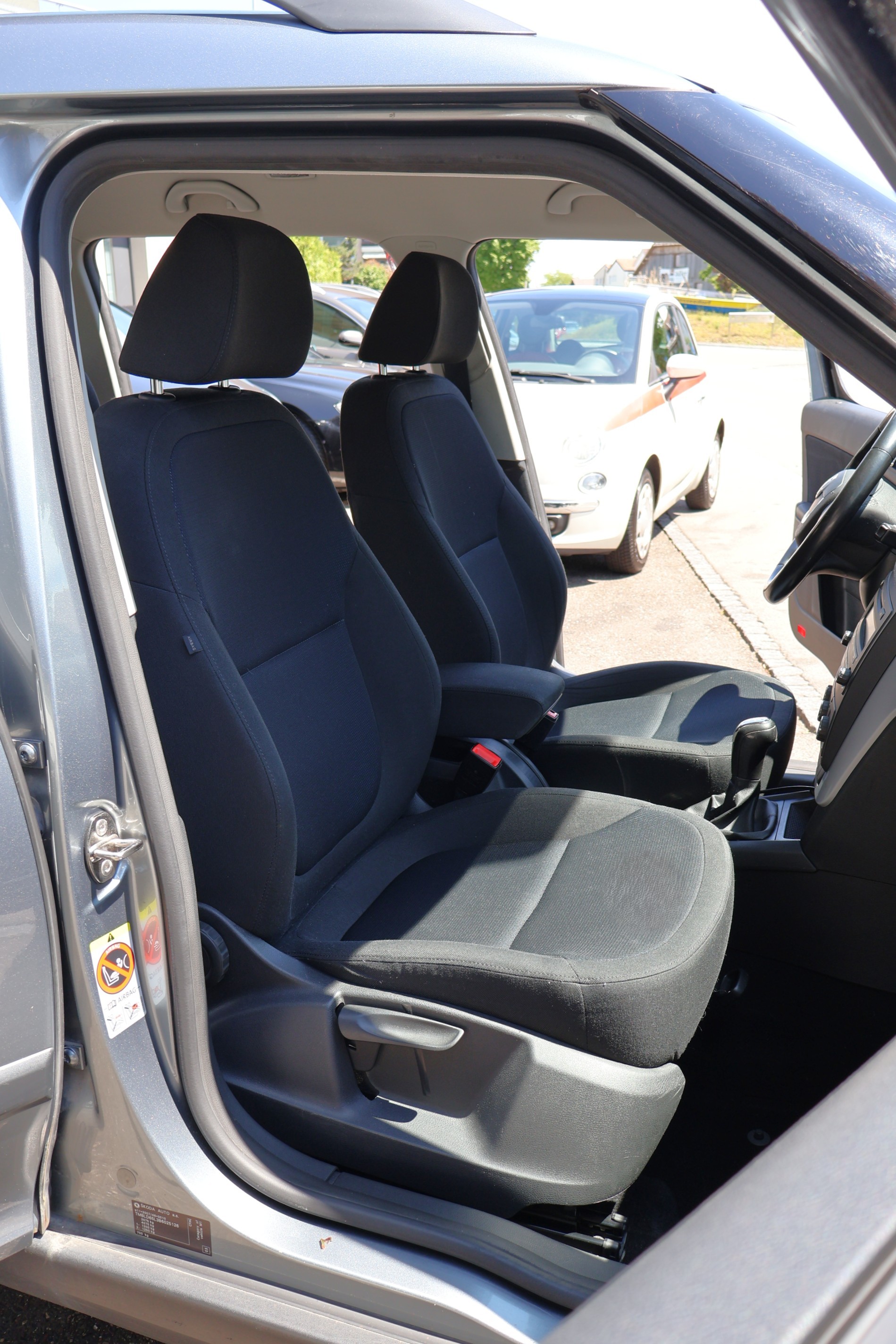 SKODA Yeti 2.0 TDI Ambition 4x4-image-13