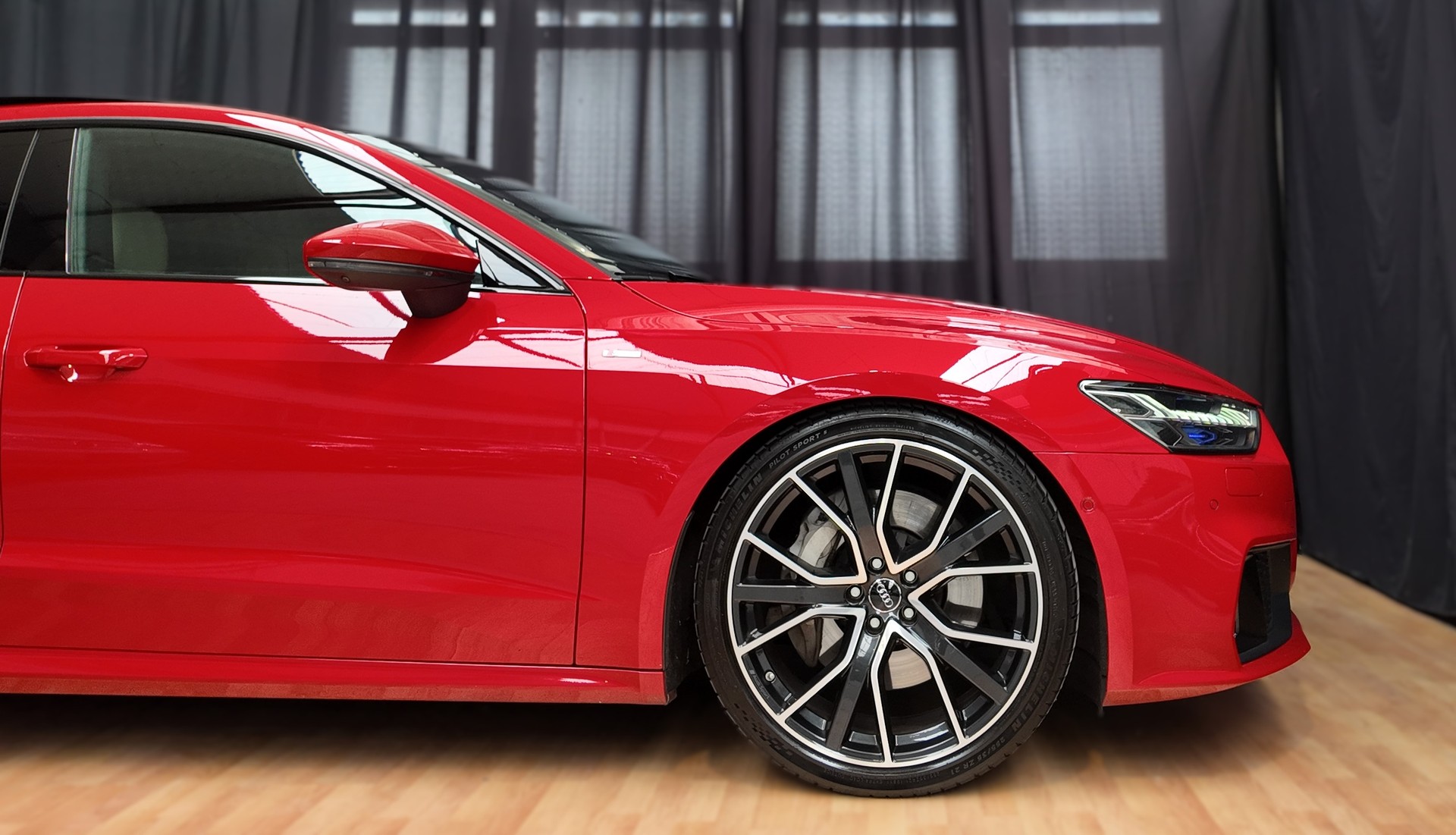 AUDI A7 Sportback 55 TFSI quattro S-tronic | Exclusive-image-4