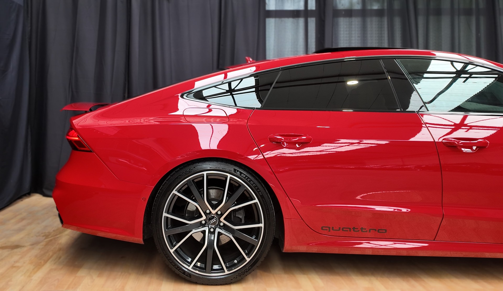 AUDI A7 Sportback 55 TFSI quattro S-tronic | Exclusive-image-6
