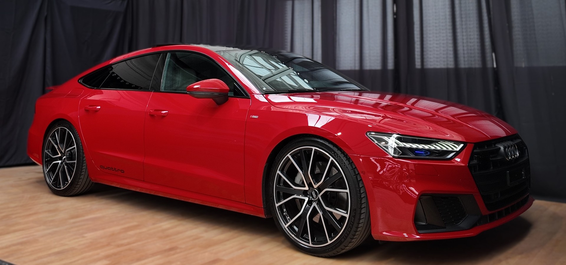 AUDI A7 Sportback 55 TFSI quattro S-tronic | Exclusive-image-2
