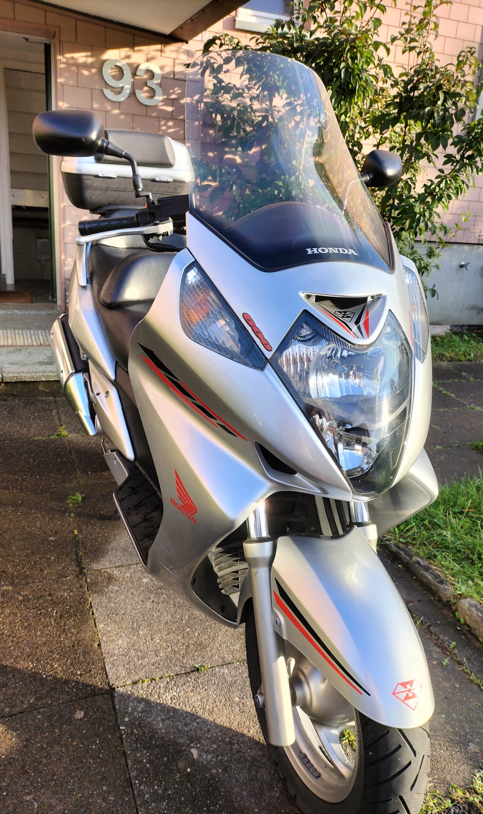HONDA Silverwing 600-image-1