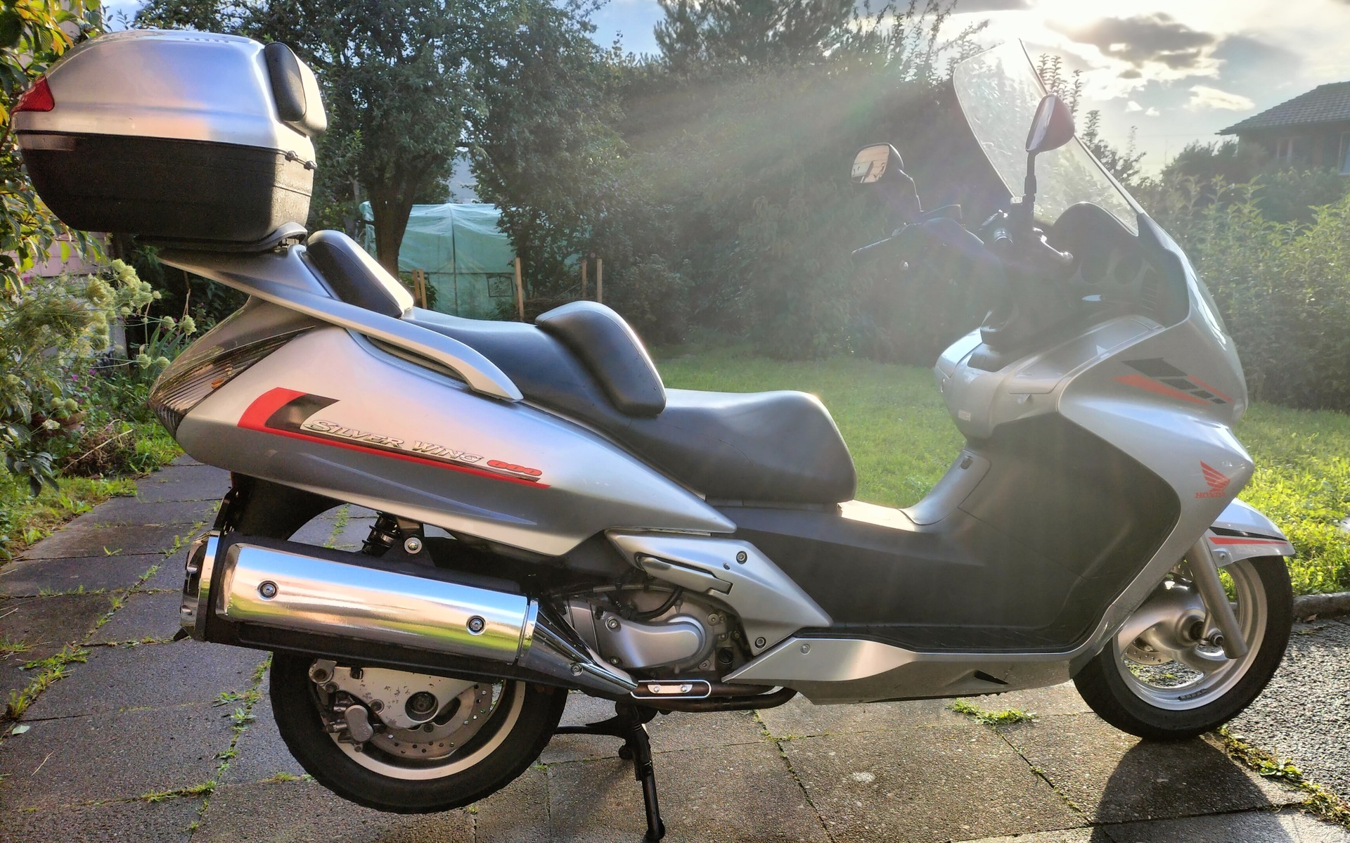 HONDA Silverwing 600-image-2