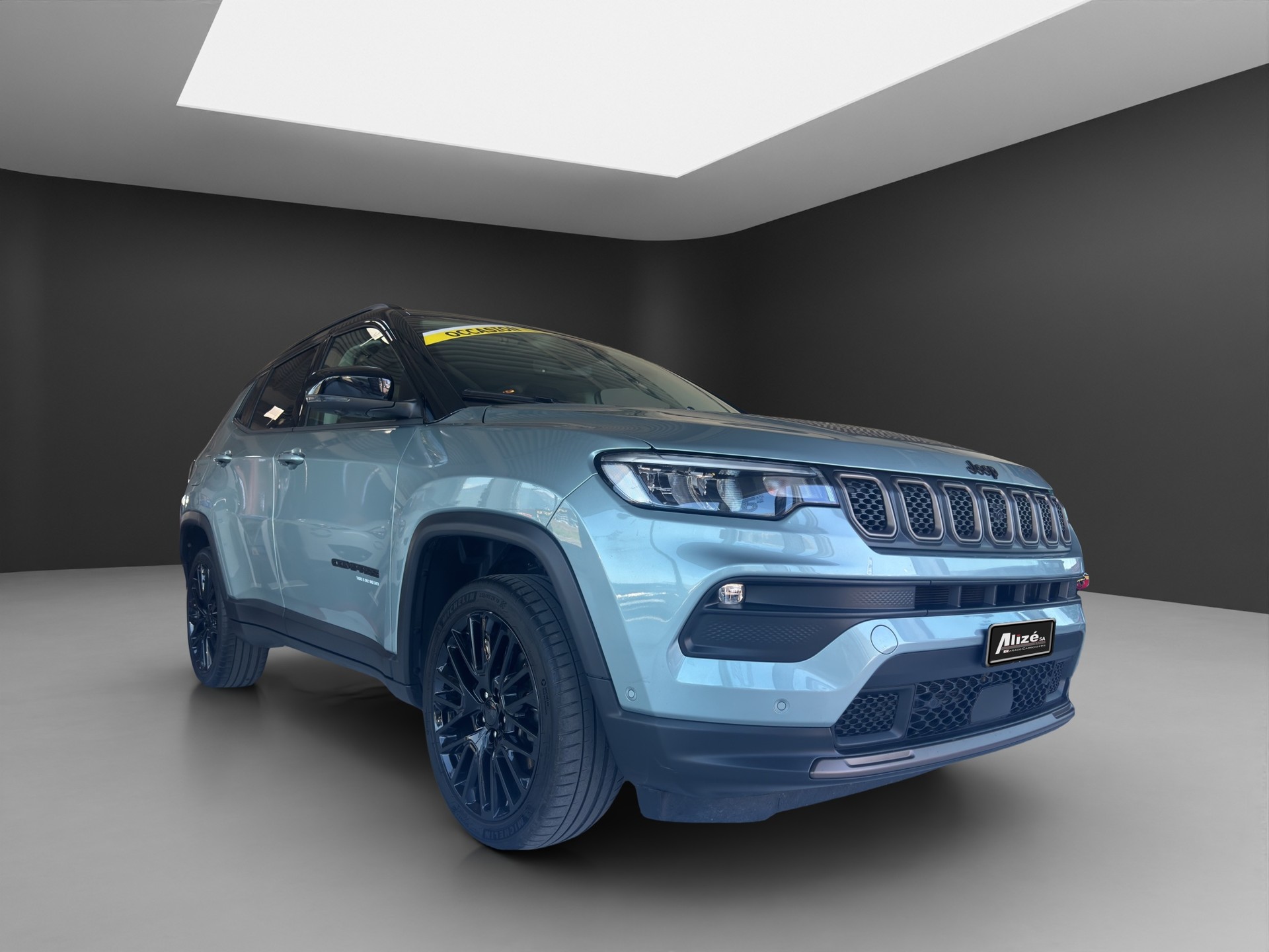 JEEP Compass 1.3 T PHEV Upland Plus Sky AWD-image-8