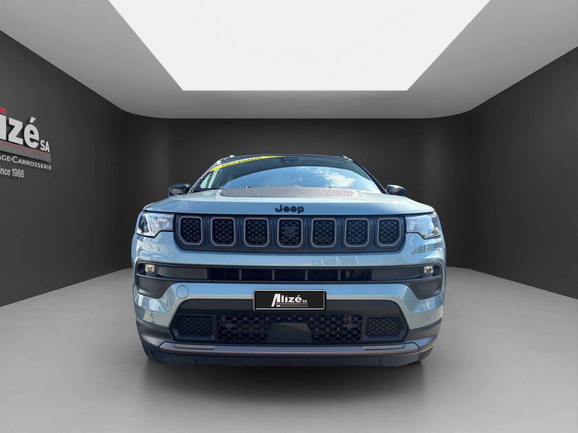 JEEP Compass 1.3 T PHEV Upland Plus Sky AWD-showroom-element-1