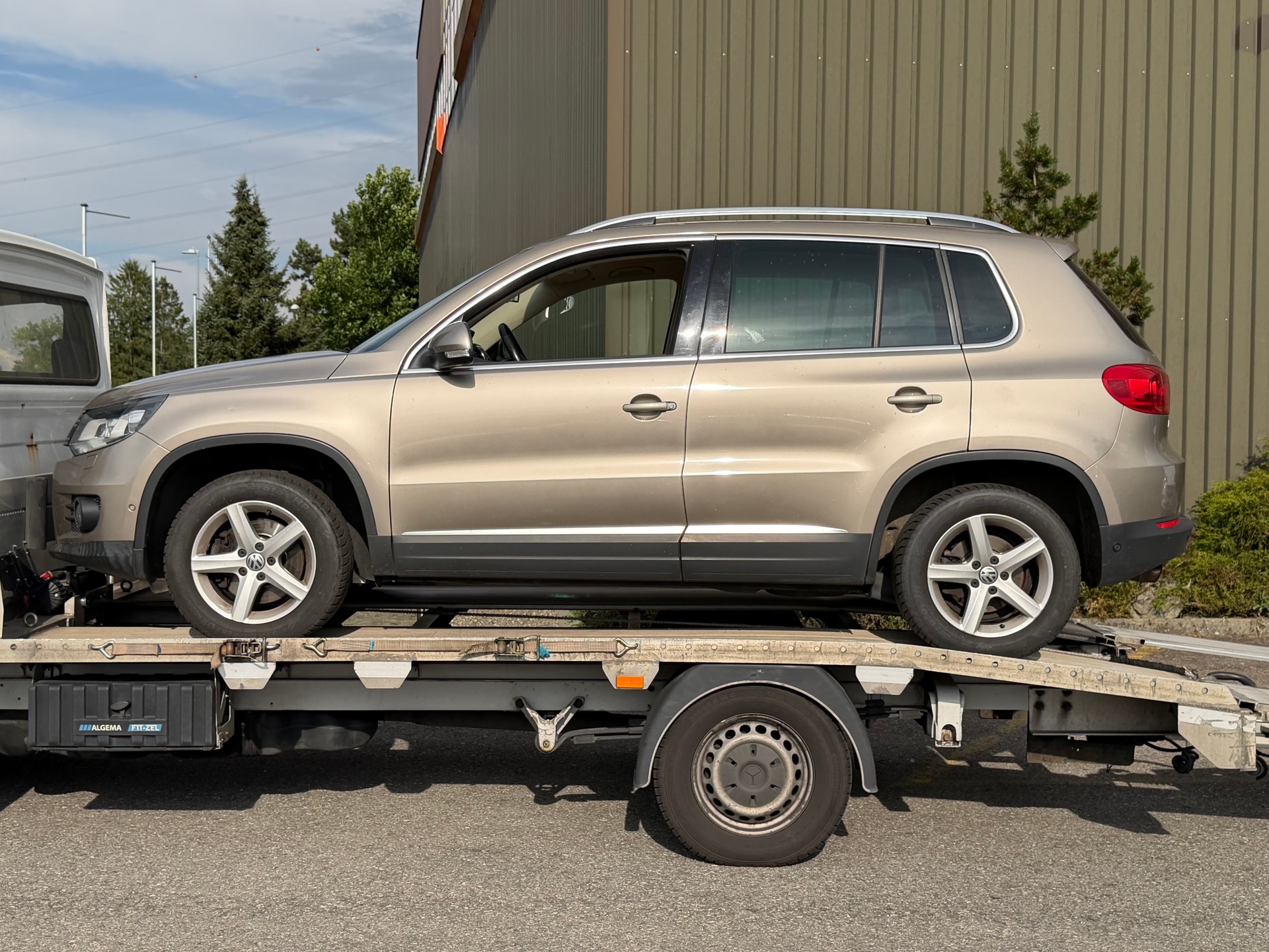 VW Tiguan 2.0 TSI Sport&Style 4Motion DSG-image-1