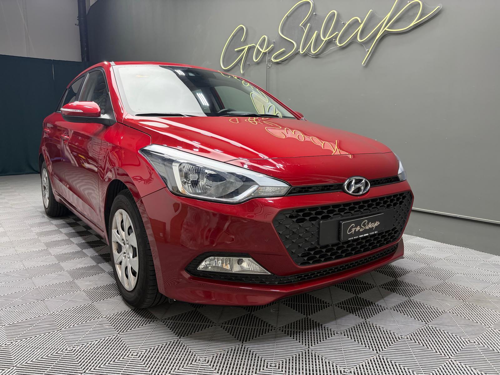 HYUNDAI i20 1.4 Amplia-showroom-element-1