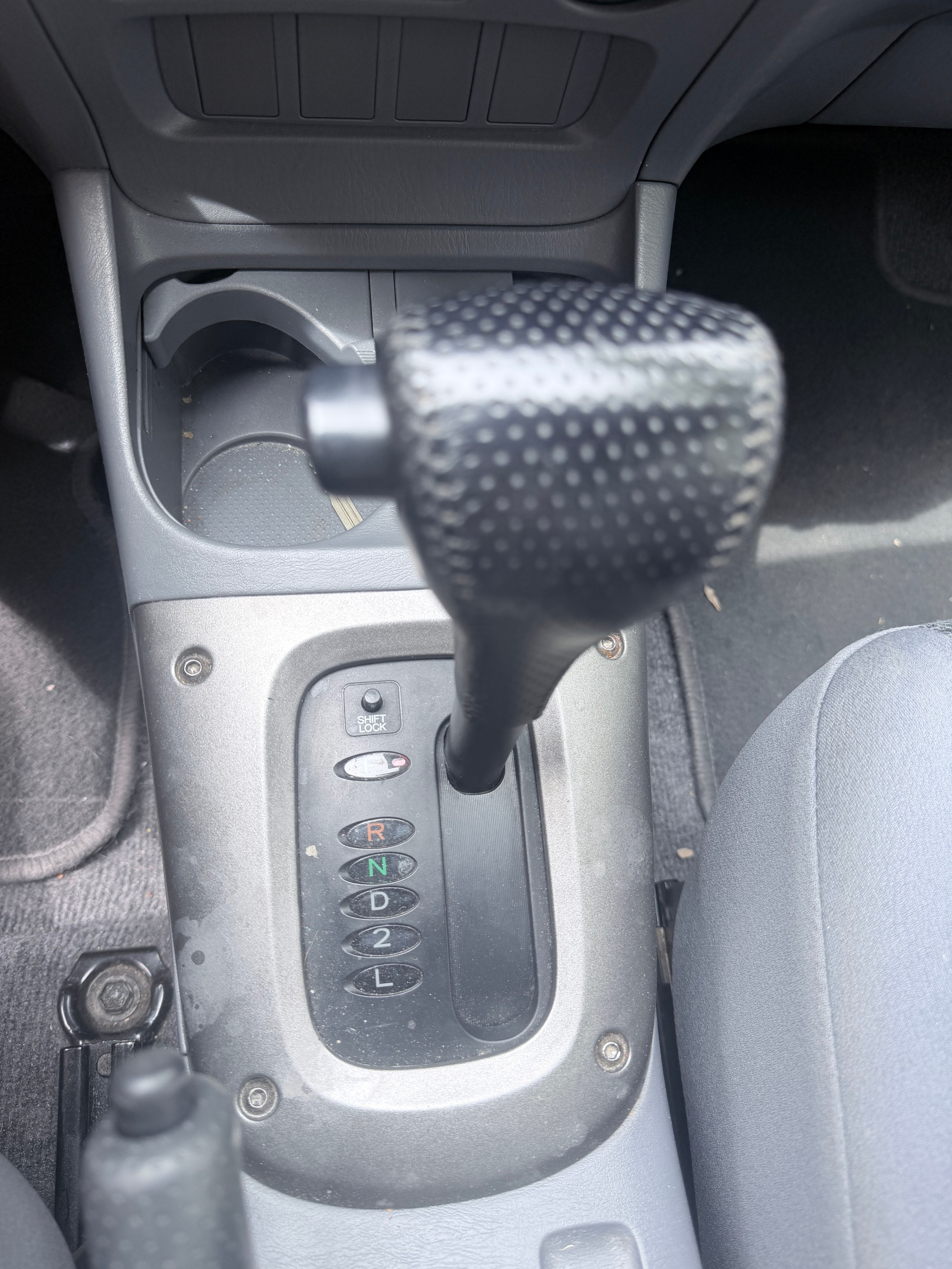 TOYOTA RAV-4 2.0 16V Linea Terra-image-9
