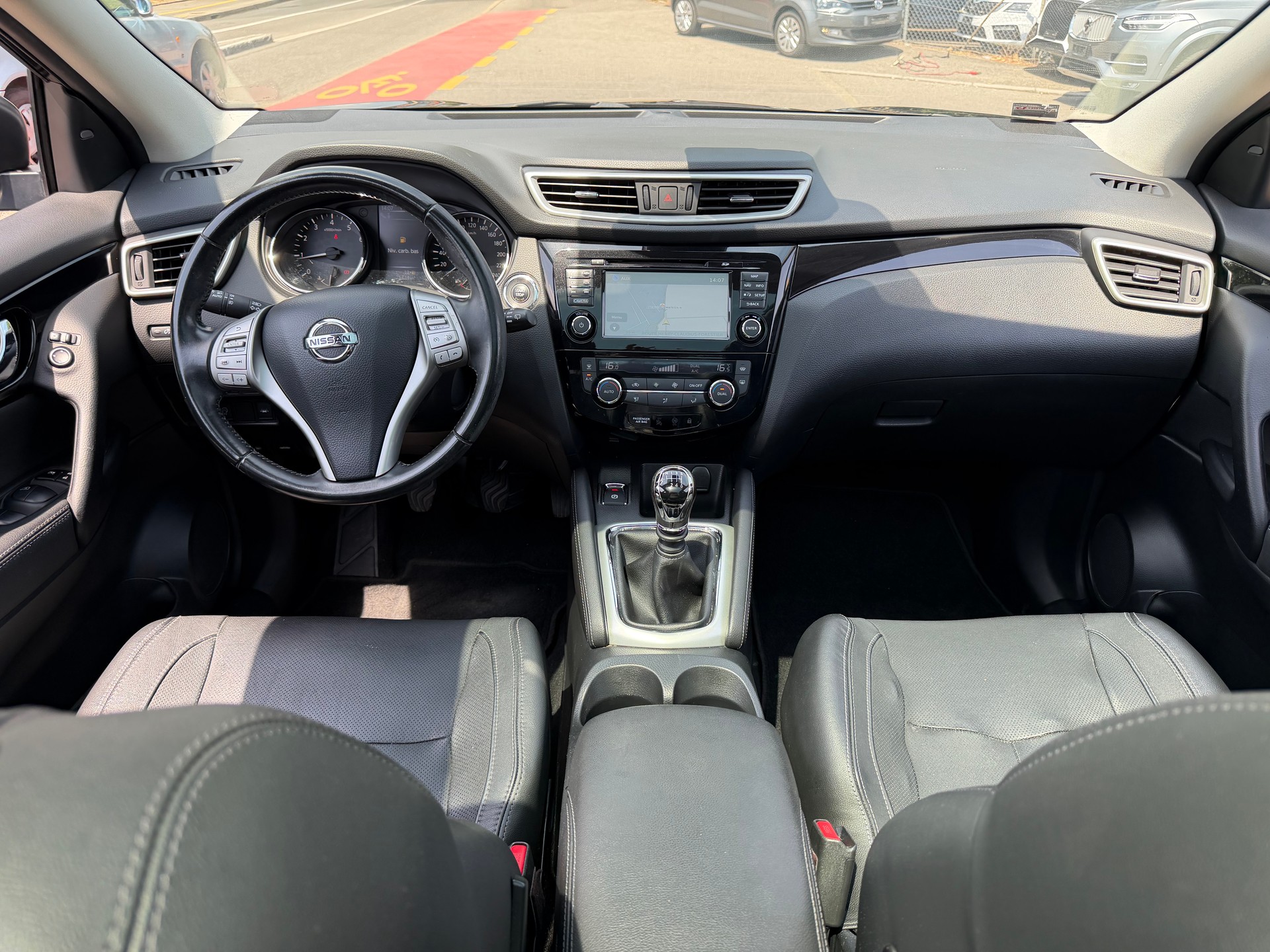 NISSAN Qashqai 1.2 DIG-T tekna-image-8