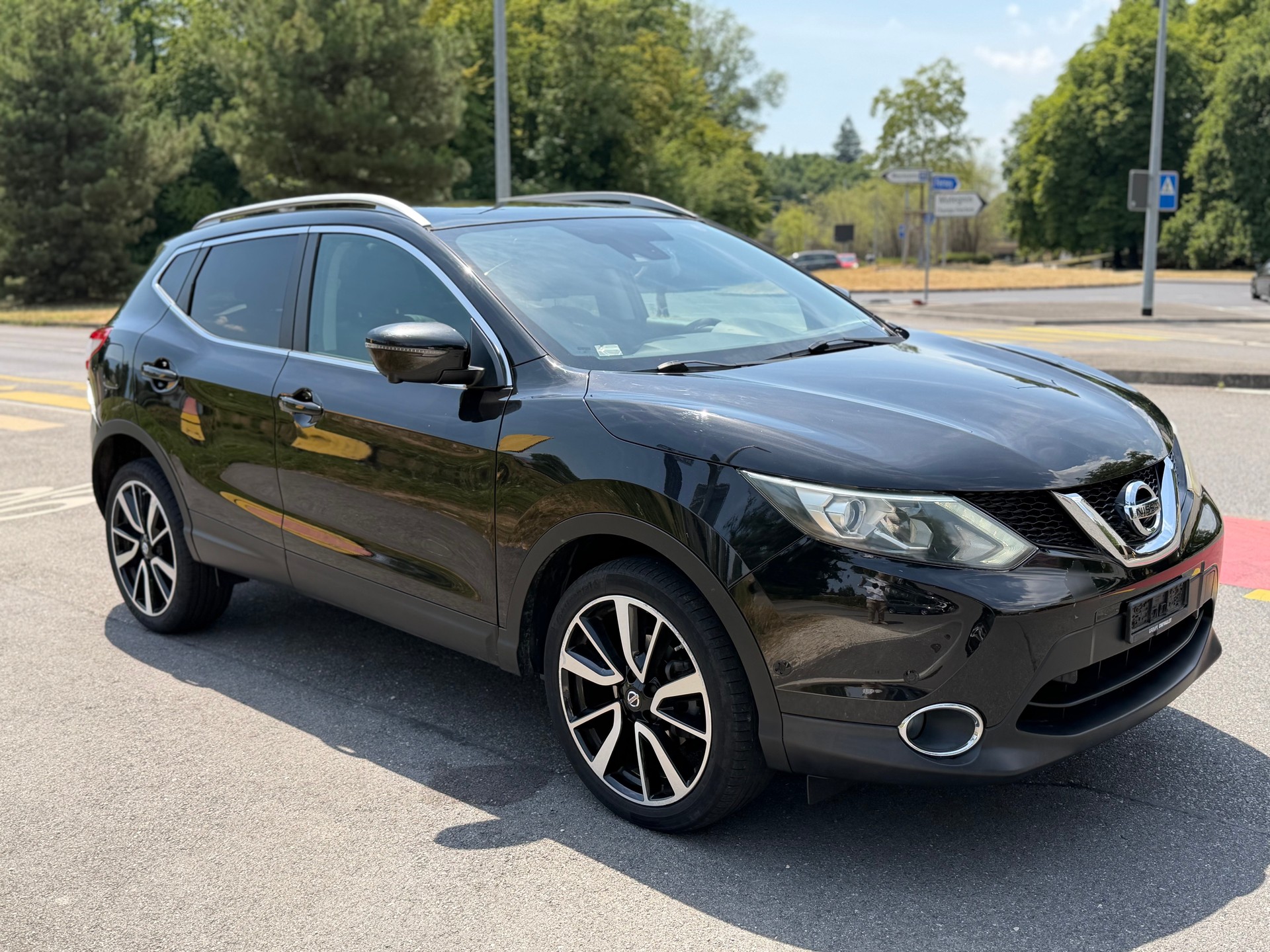 NISSAN Qashqai 1.2 DIG-T tekna-image-1