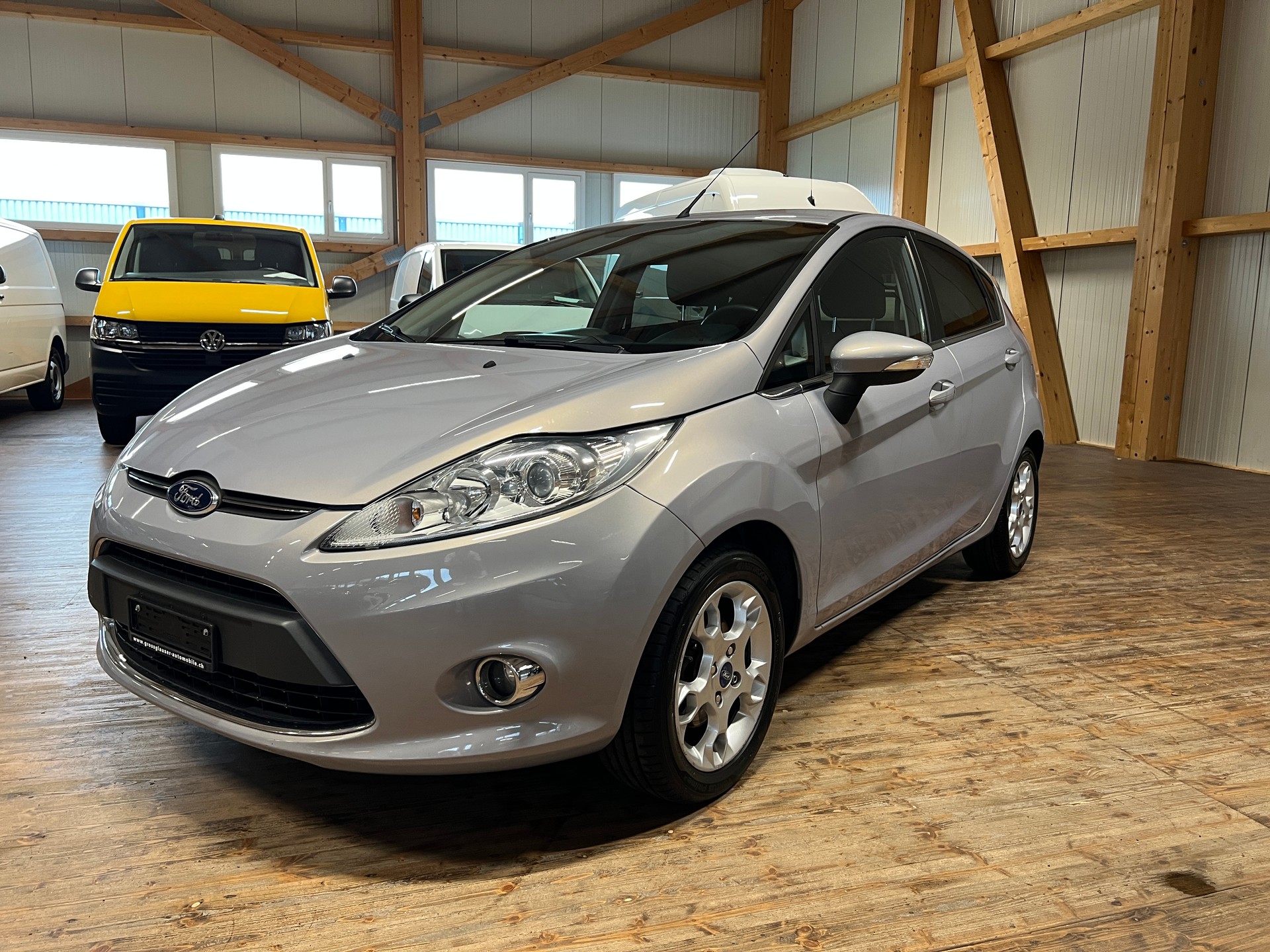 FORD Fiesta 1.4 16V Titanium