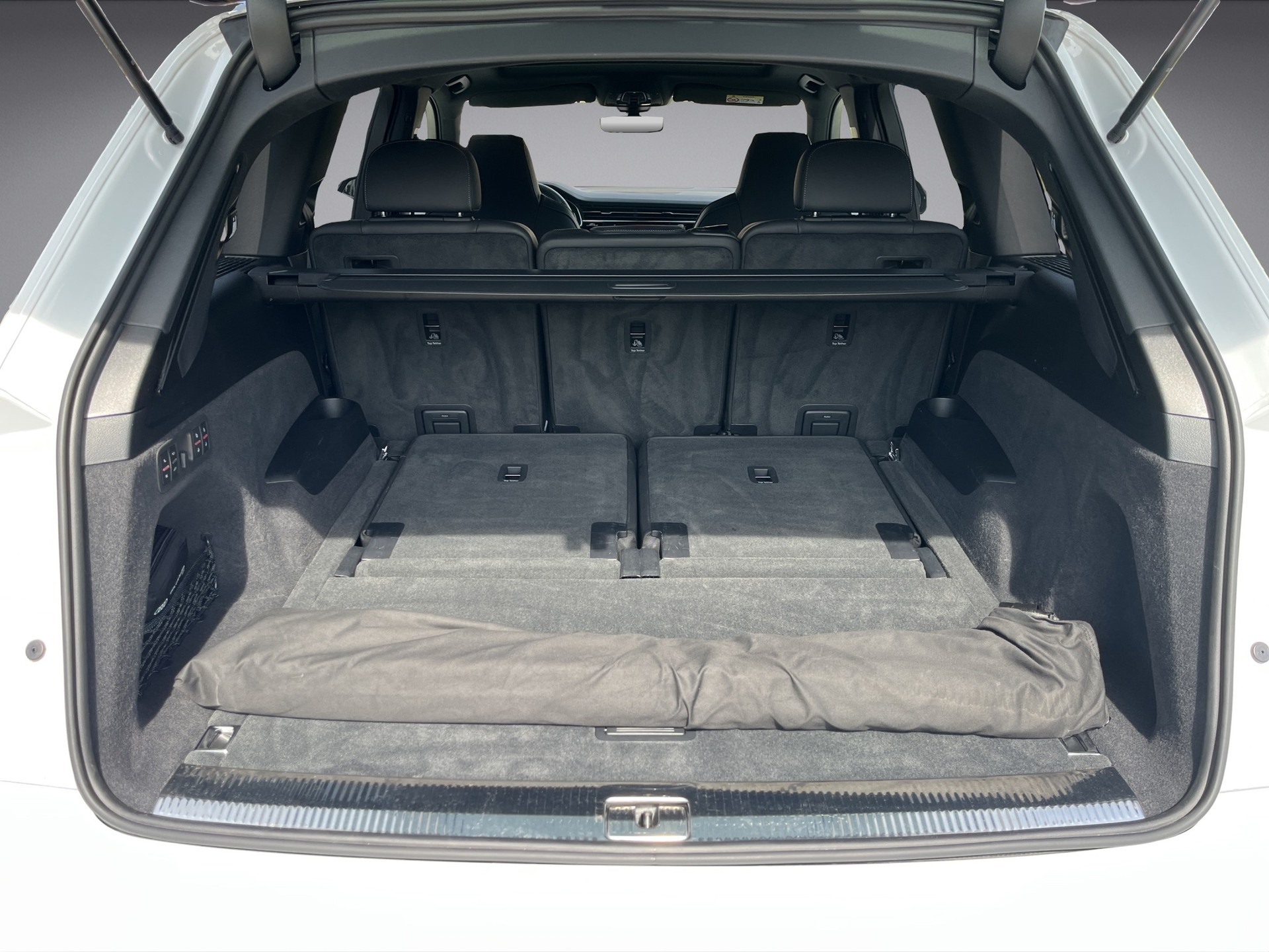 AUDI SQ7 TFSI quattro tiptronic*7-Plätzer, S-Sportsitze PLUS, Wankstabilisierung, AHK, Standheizung, (5-Jahre Garantie)-image-8